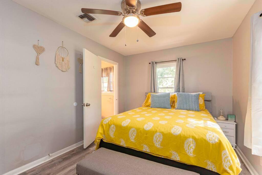 Cozy & Quiet Lafayette Home view 5