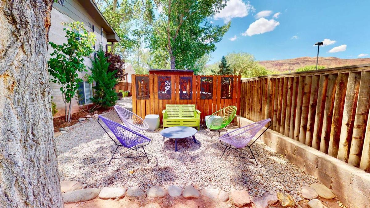 Downtown Cozy Home Base - Purple Sage 2 view 5