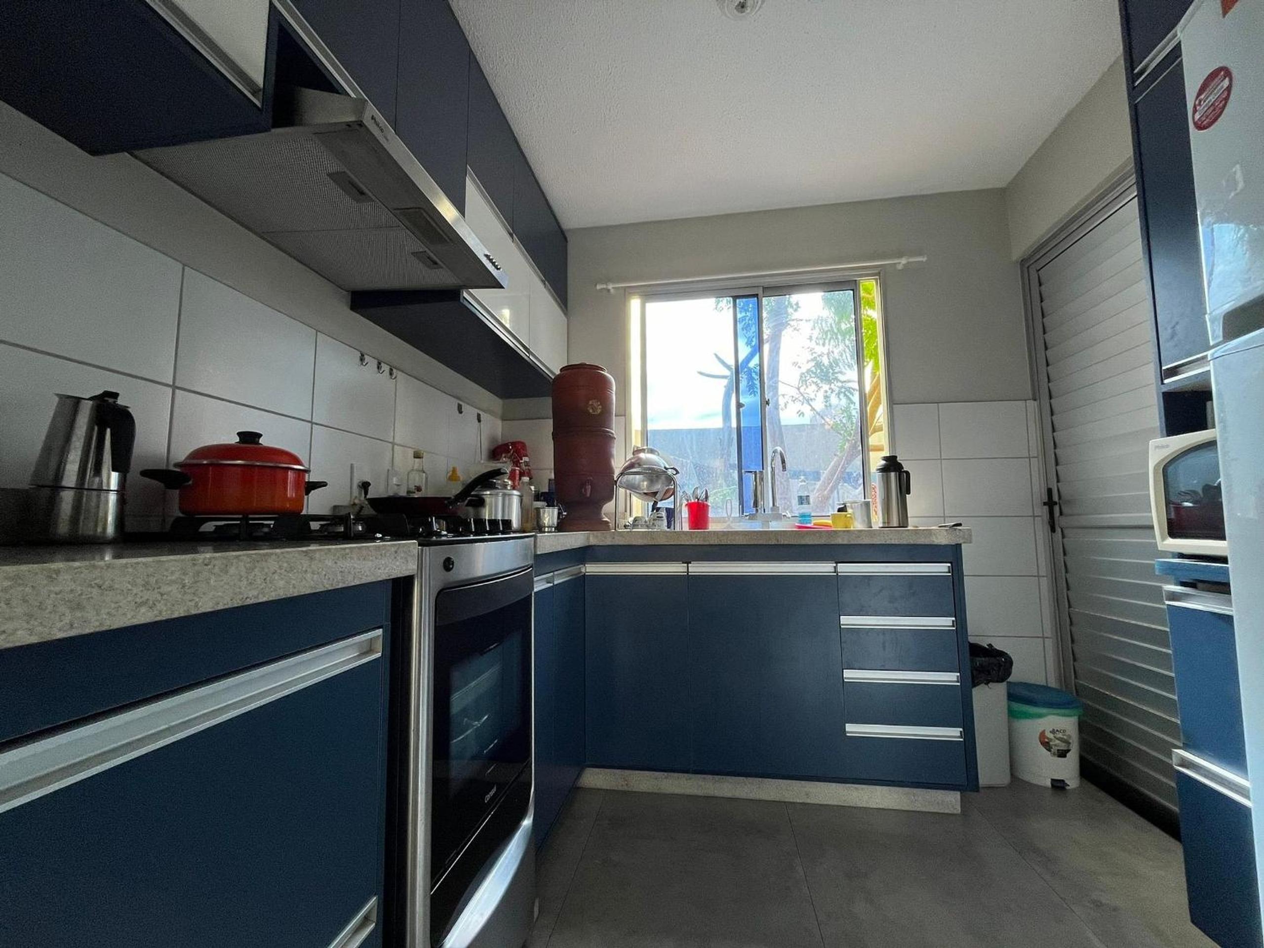 Quarto confortável privativo DF
