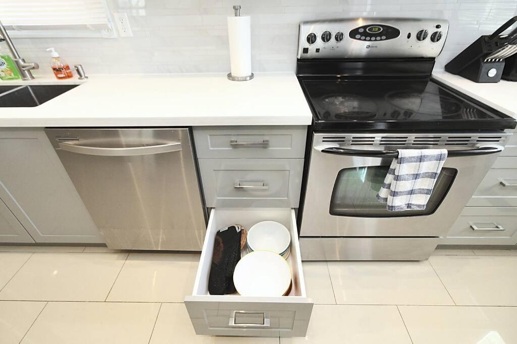 Barrie House near to all amenities