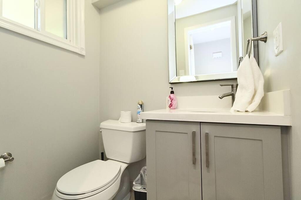 Barrie House near to all amenities