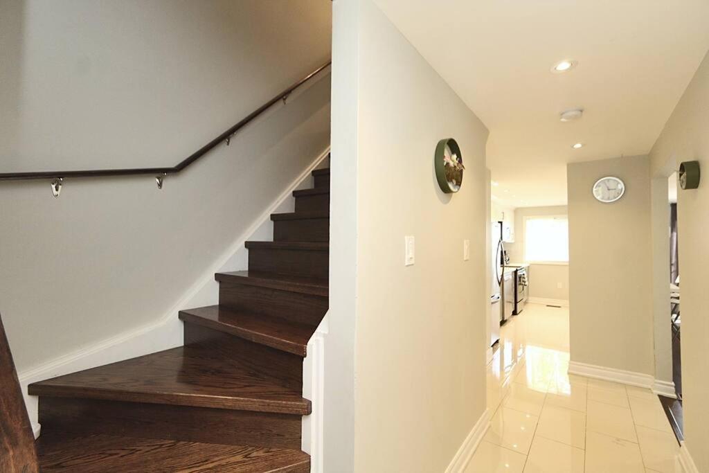 Barrie House near to all amenities