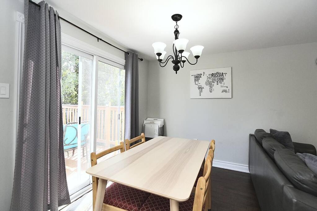 Barrie House near to all amenities