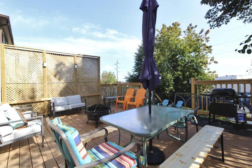 Barrie House near to all amenities