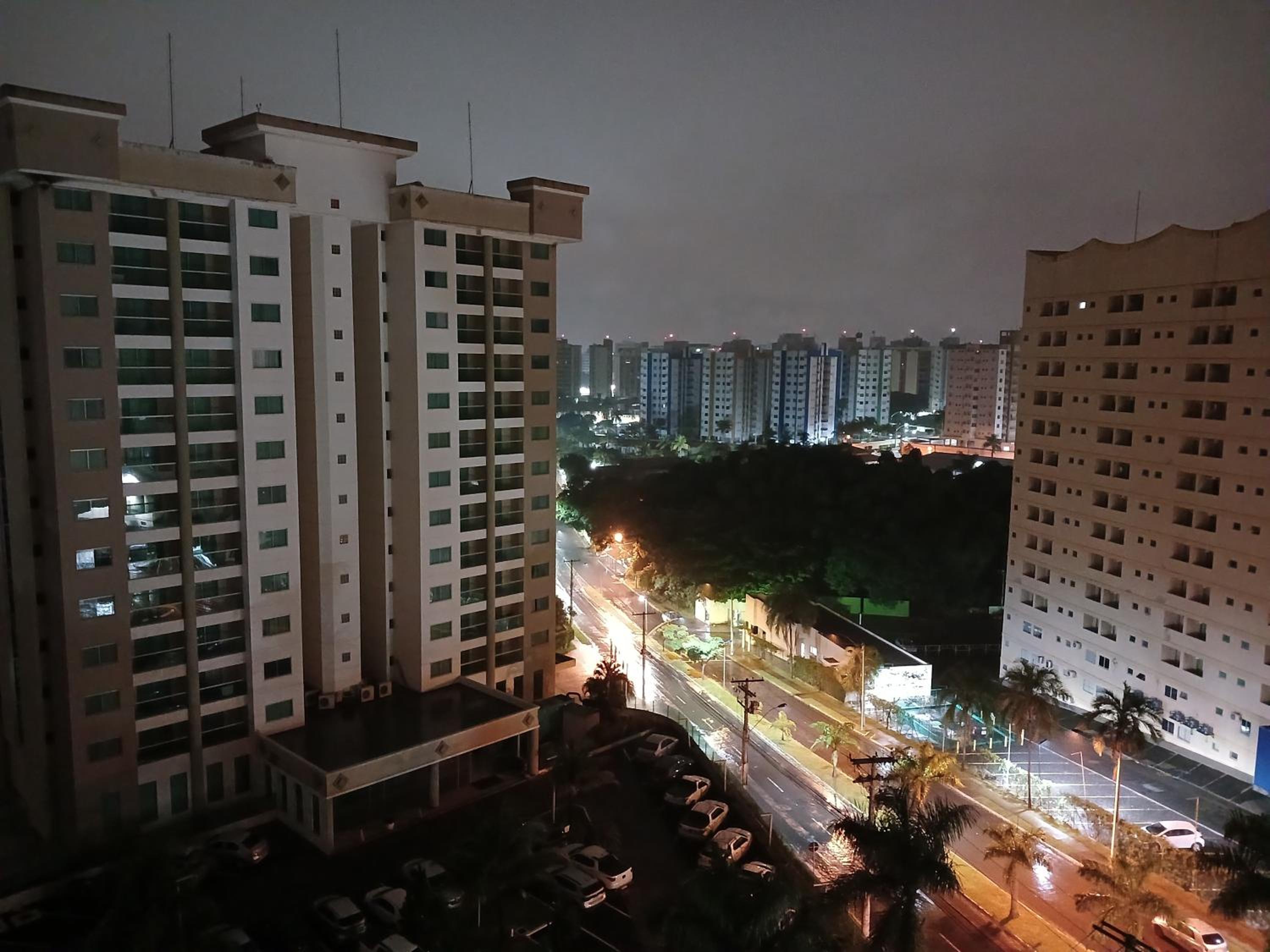 Condomínio cesars park flats