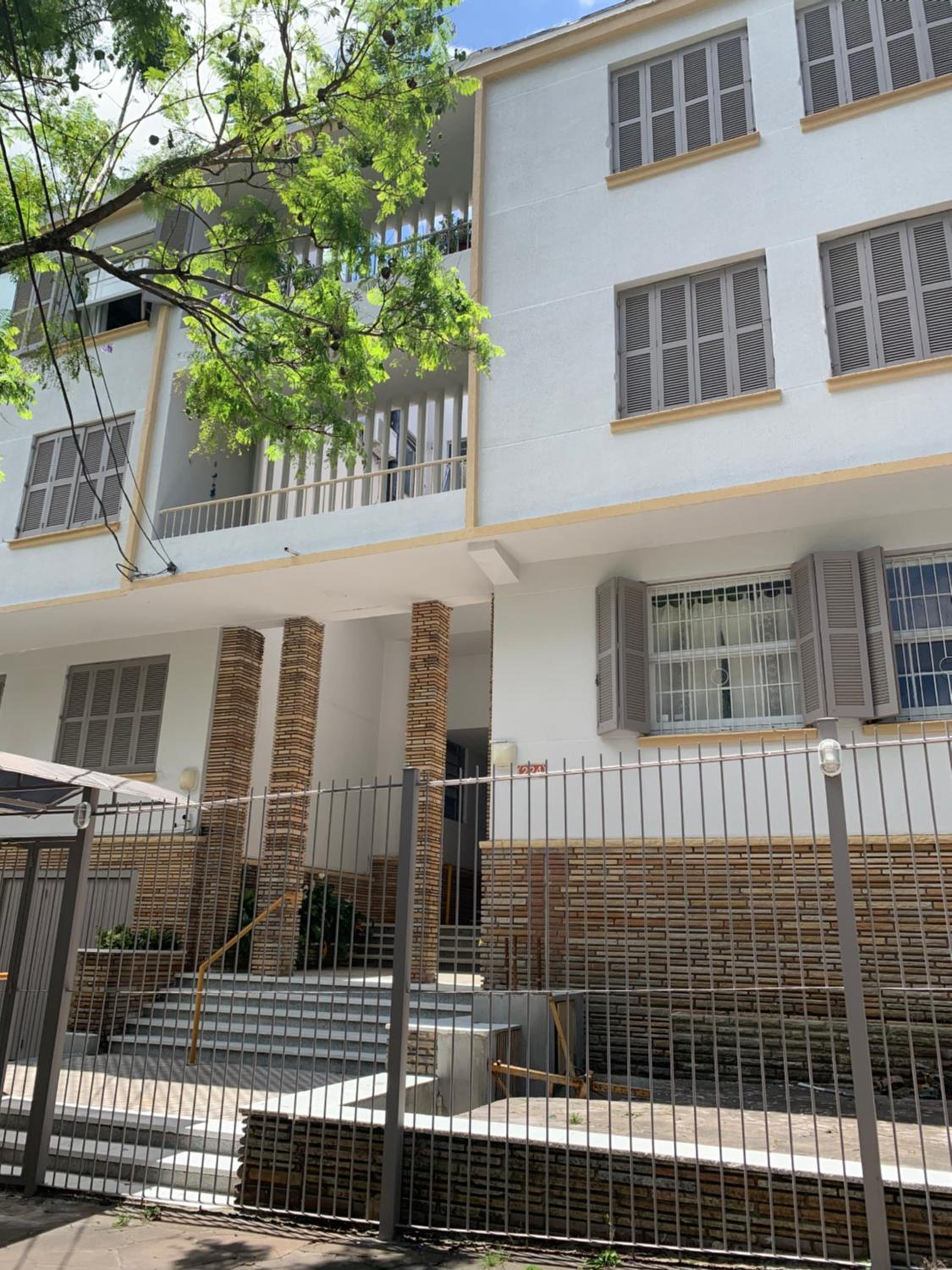 Apto aconchegante com 3 dormitorios bem localizado