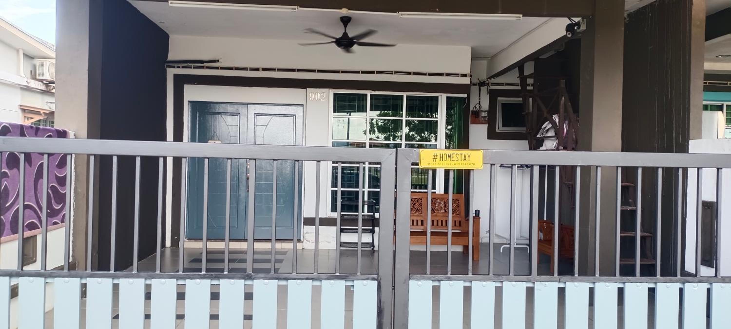 HOMESTAY D'TEPIAN CASA, BANDAR SERI IMPIAN KLUANG photo 1