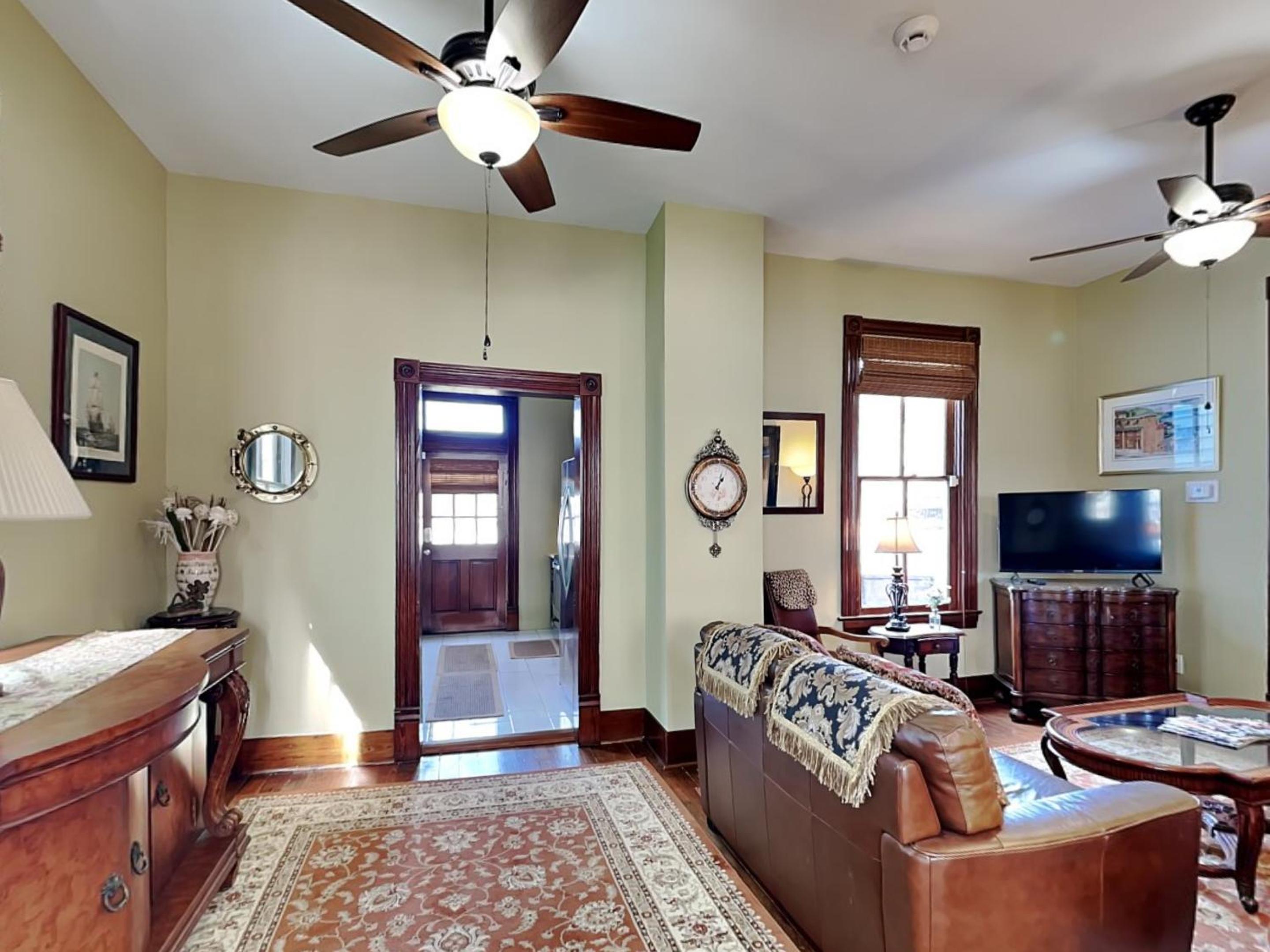 Historic Elegance view 4