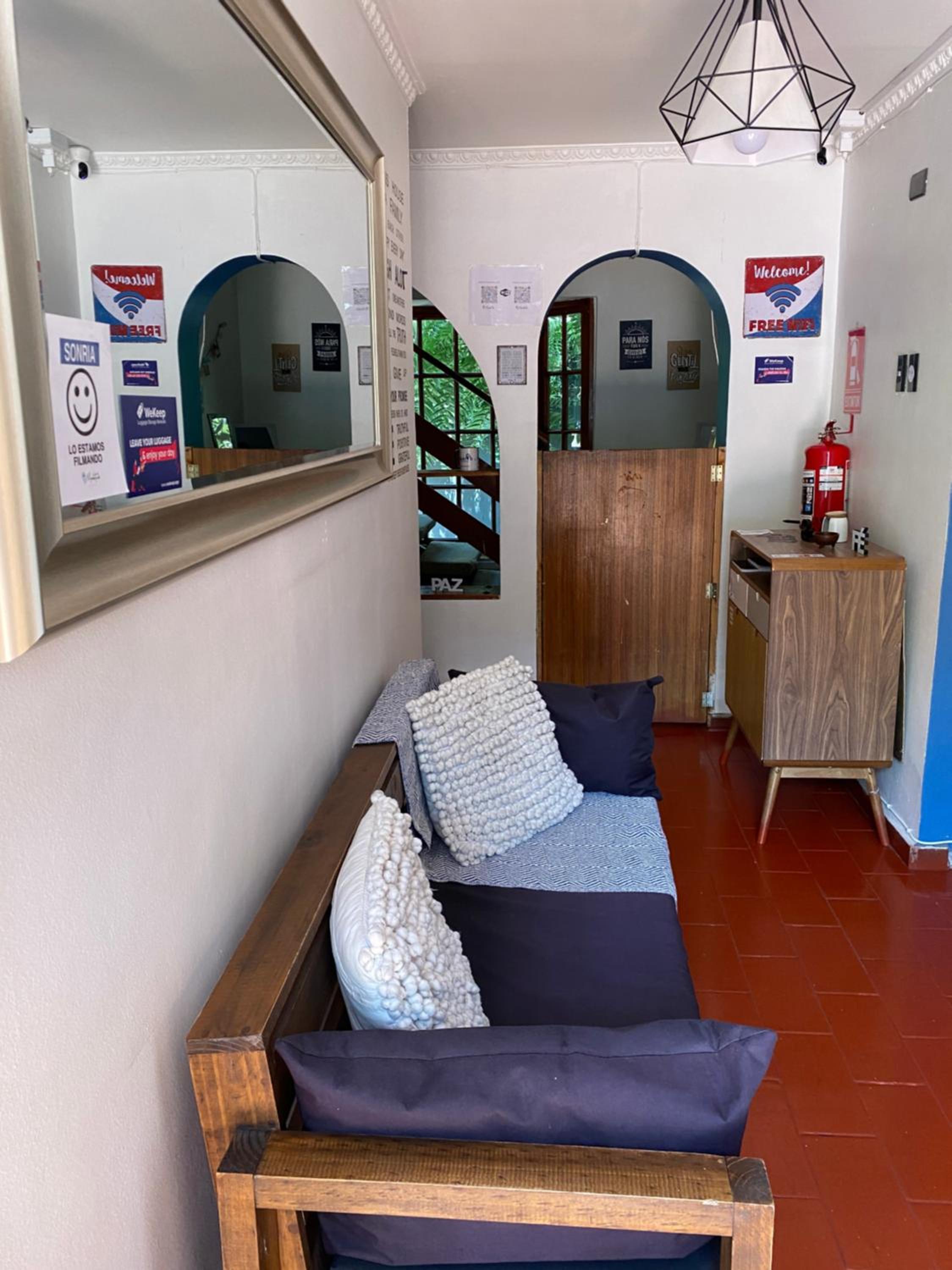 MAKTVB COSTANERA Hostel Boutique cerca del Mall Costanera Center Providencia