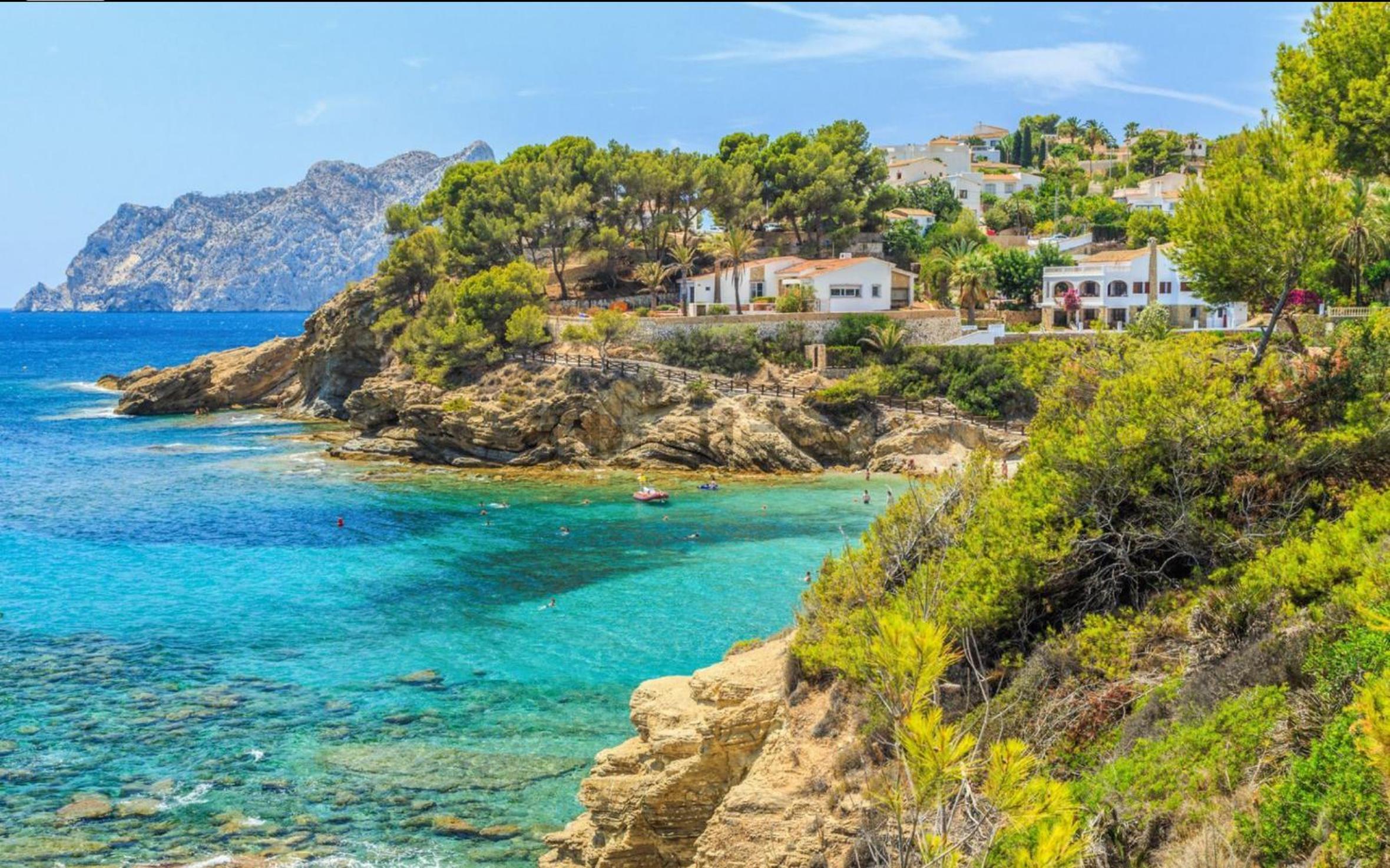 BEST LOCATION Apartamento en la mejor ubicación de Calp con parking