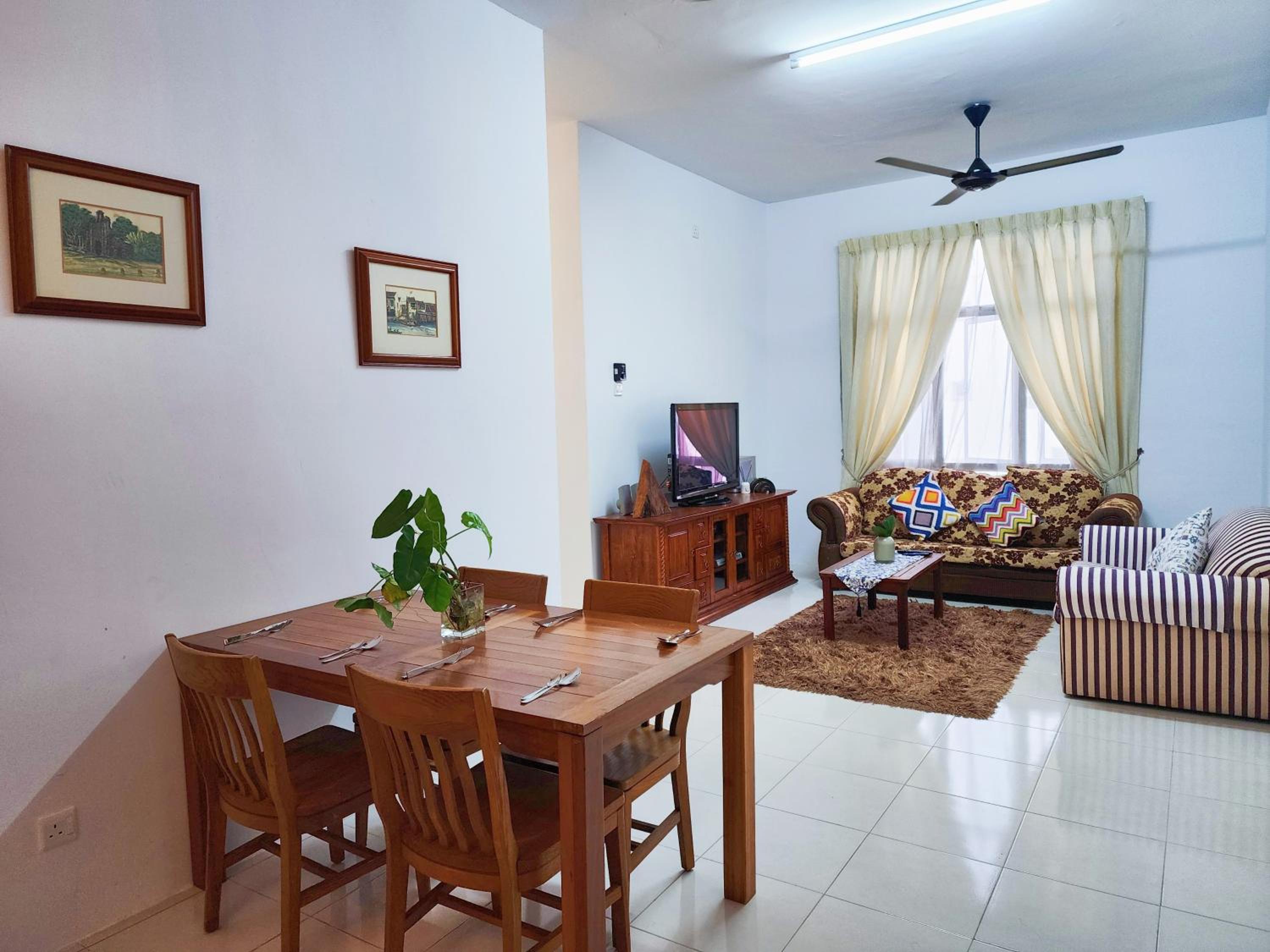 IPOH Chemor Casa Klebang, 5 PAX Fully Air-Con Home photo 6