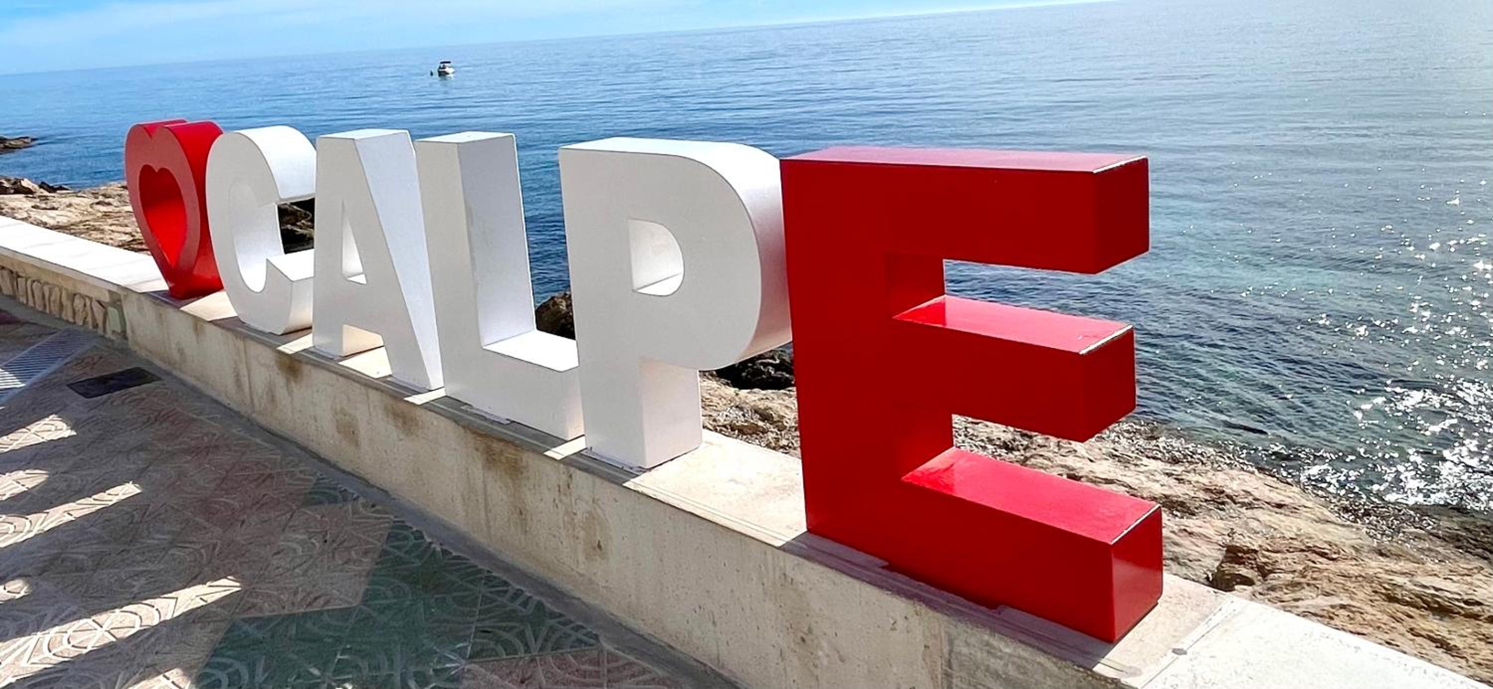 BEST LOCATION Apartamento en la mejor ubicación de Calp con parking