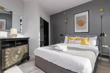 Cozy 1BR Condominium Suite in West Cordova