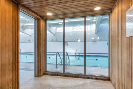 Heart of Downtown Luxury 2BR Condominium