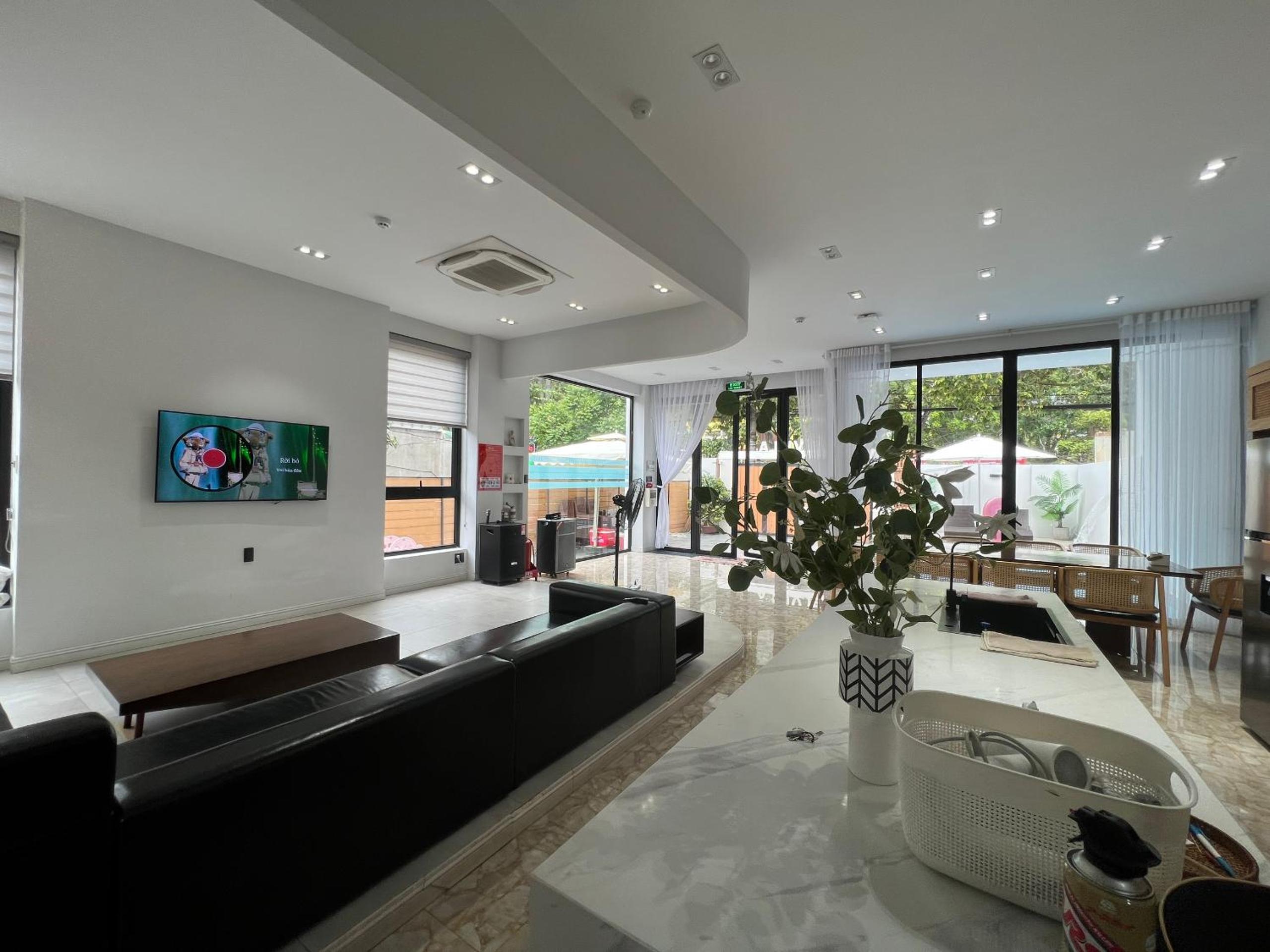 Nancy Tran Grand Strip Sweet Villa 1 view 5