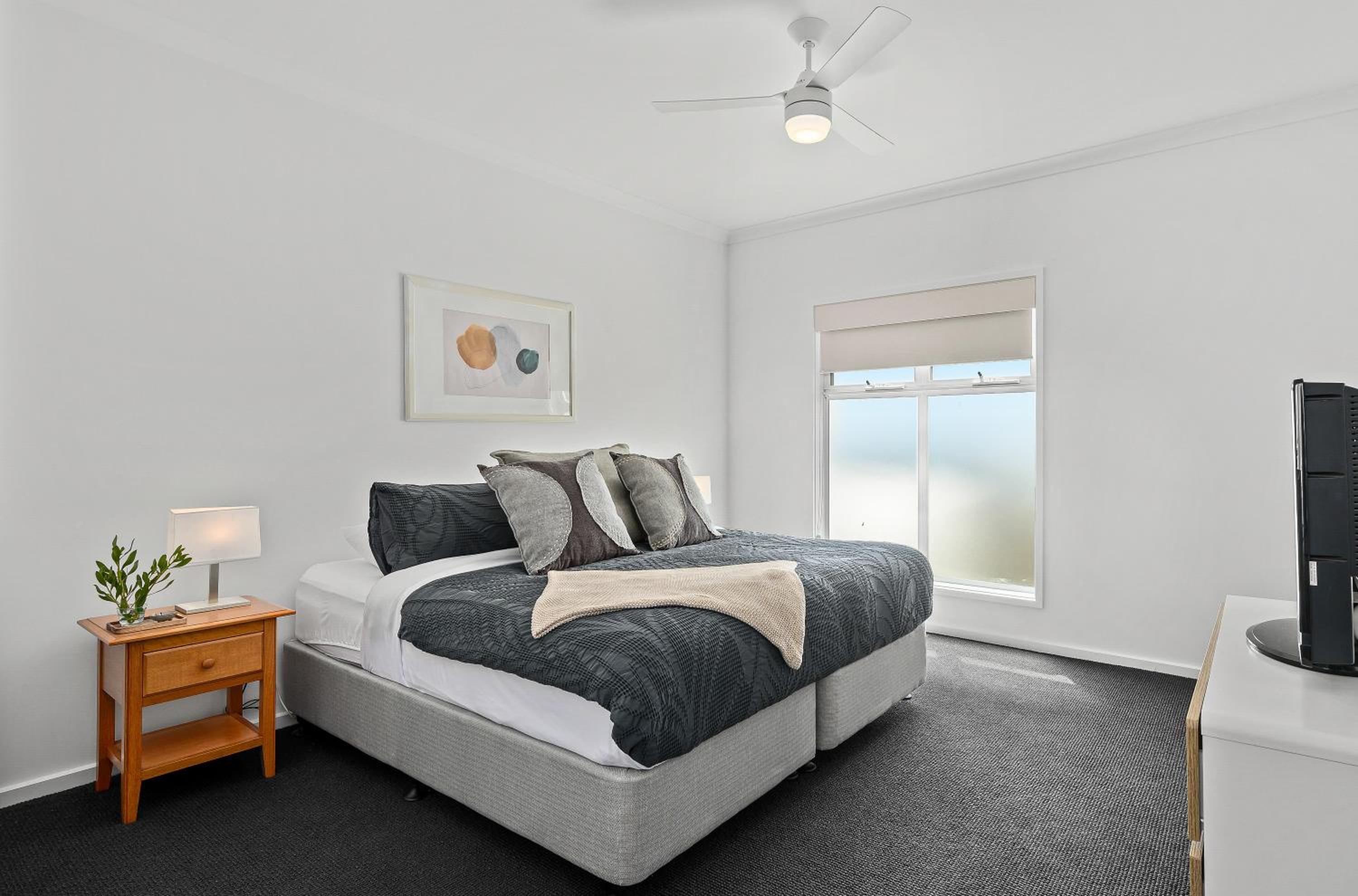 The White House - Sellicks Beach - C21 SouthCoast Holidays