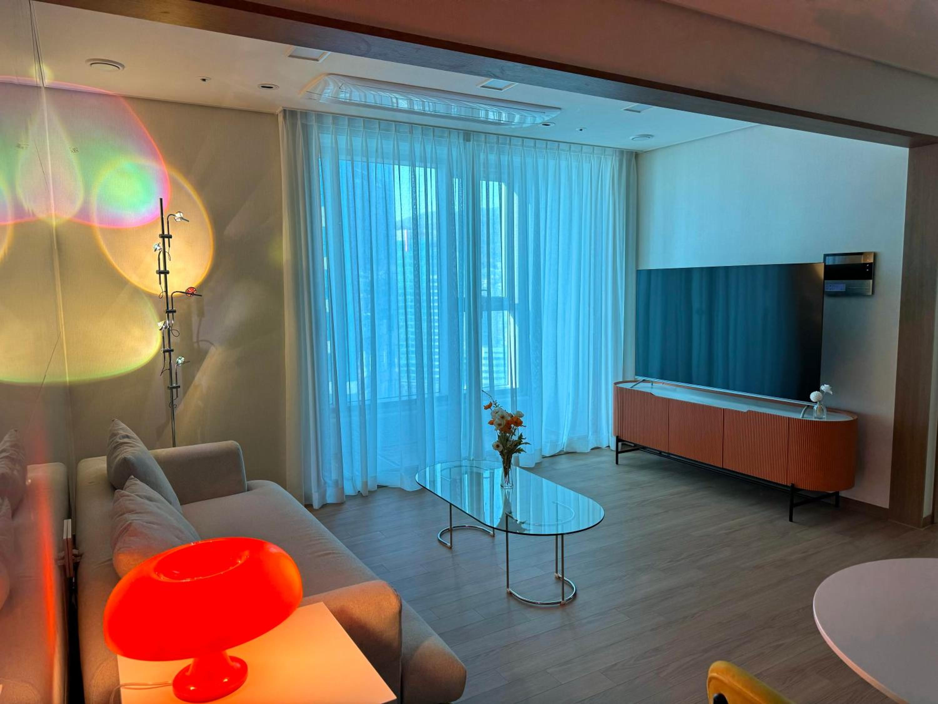 hotel room