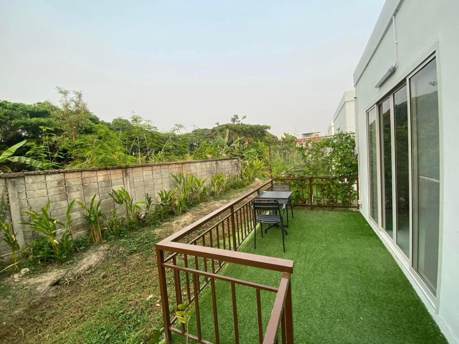 65 hostel chiangmai view 5