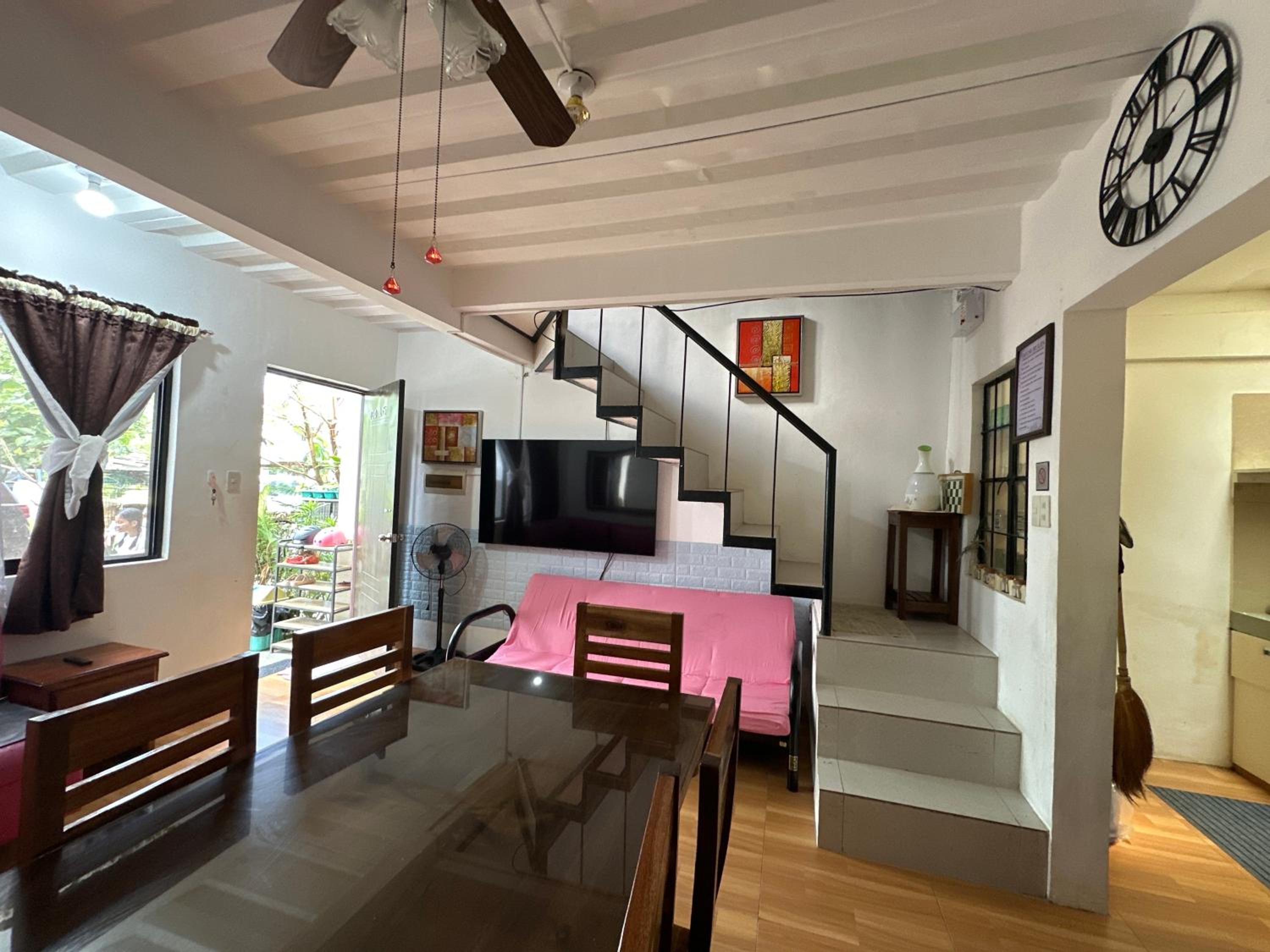 VAM Transient House view 3