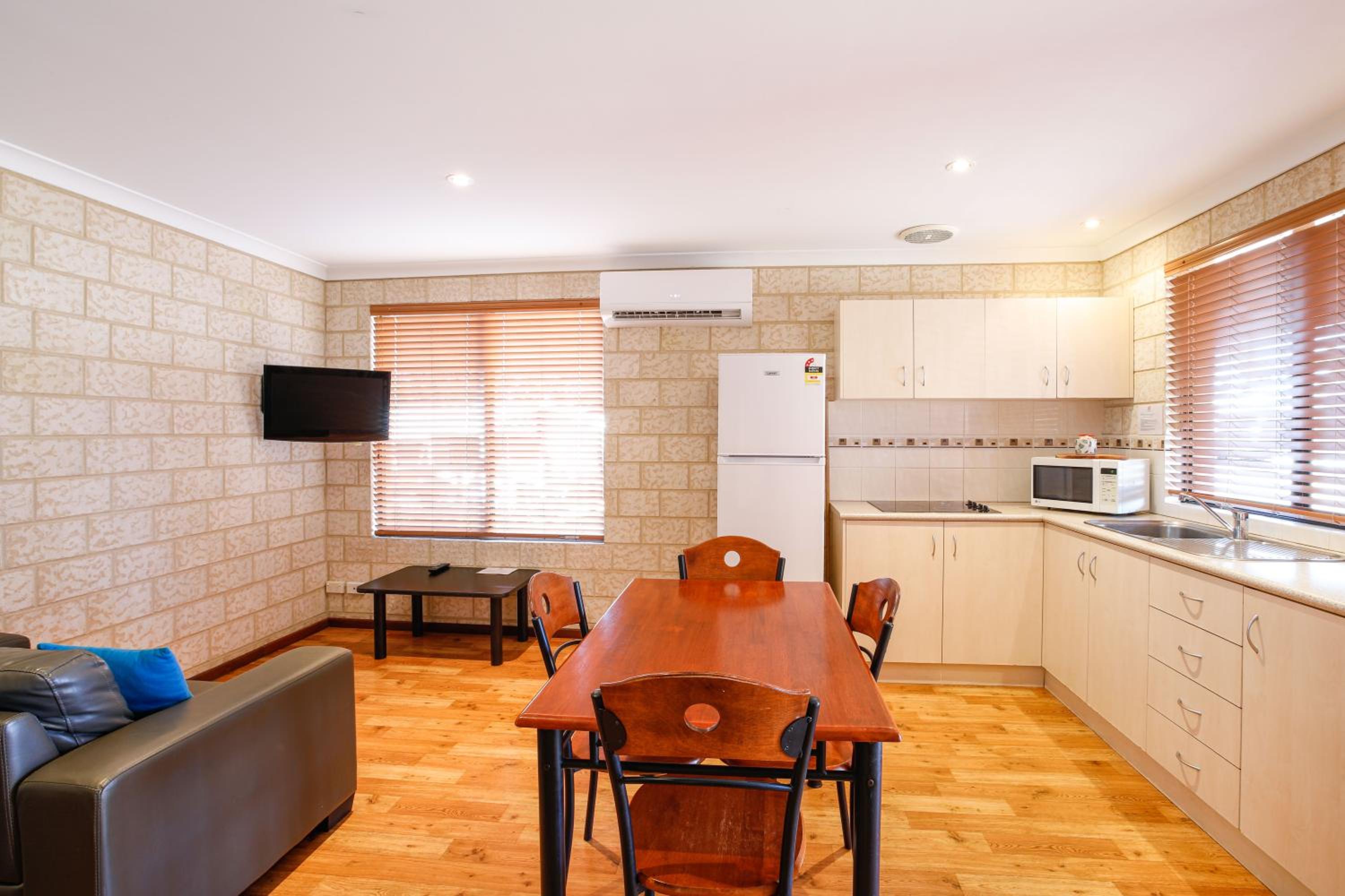 Kalbarri Tudor Holiday Park