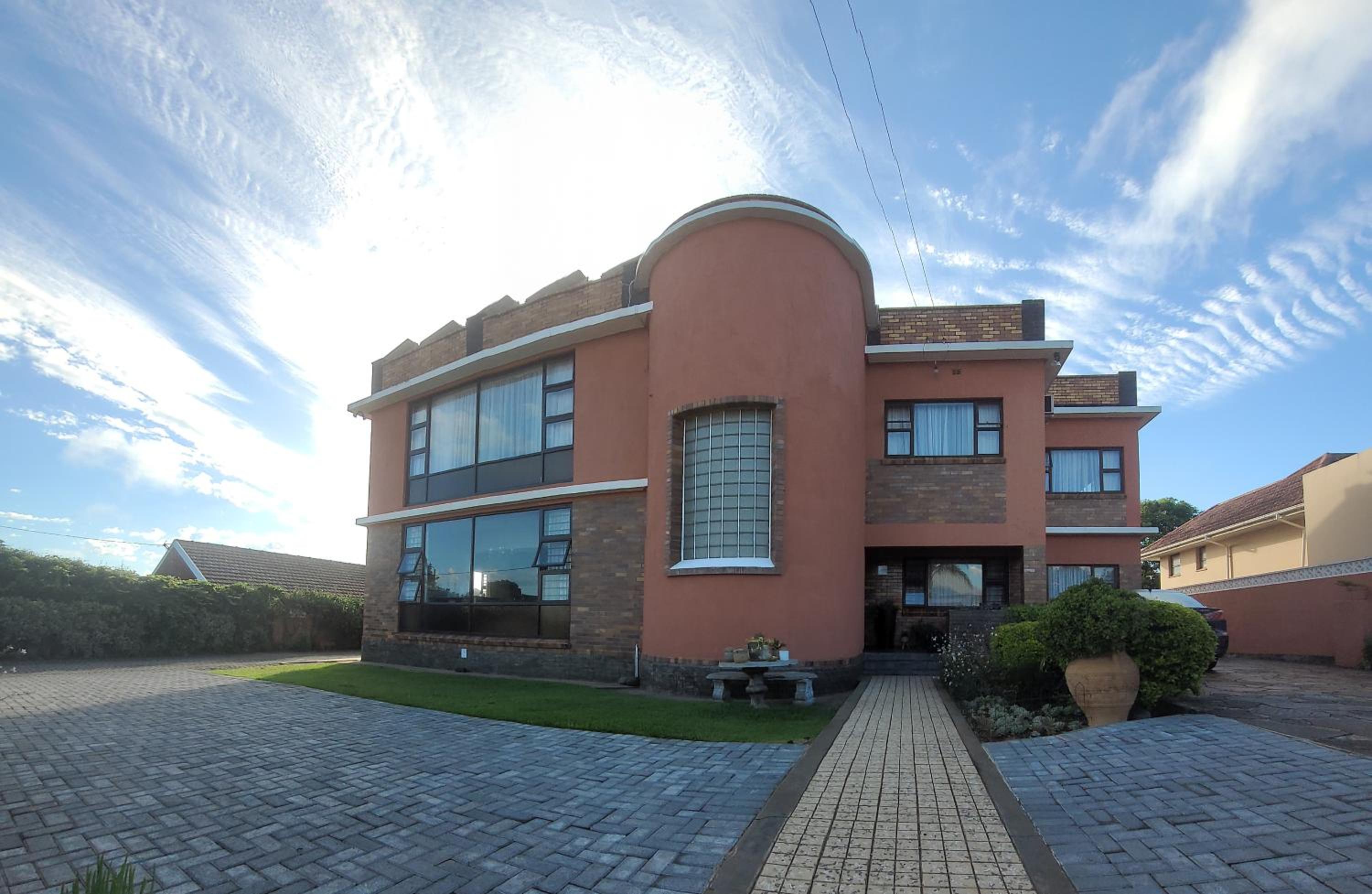 Hotel Harewood Lodge - Image 1