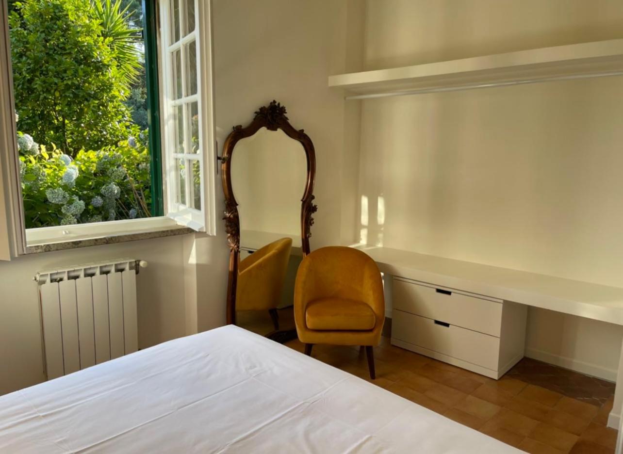 Delightful stylish house with private garden close to downtown