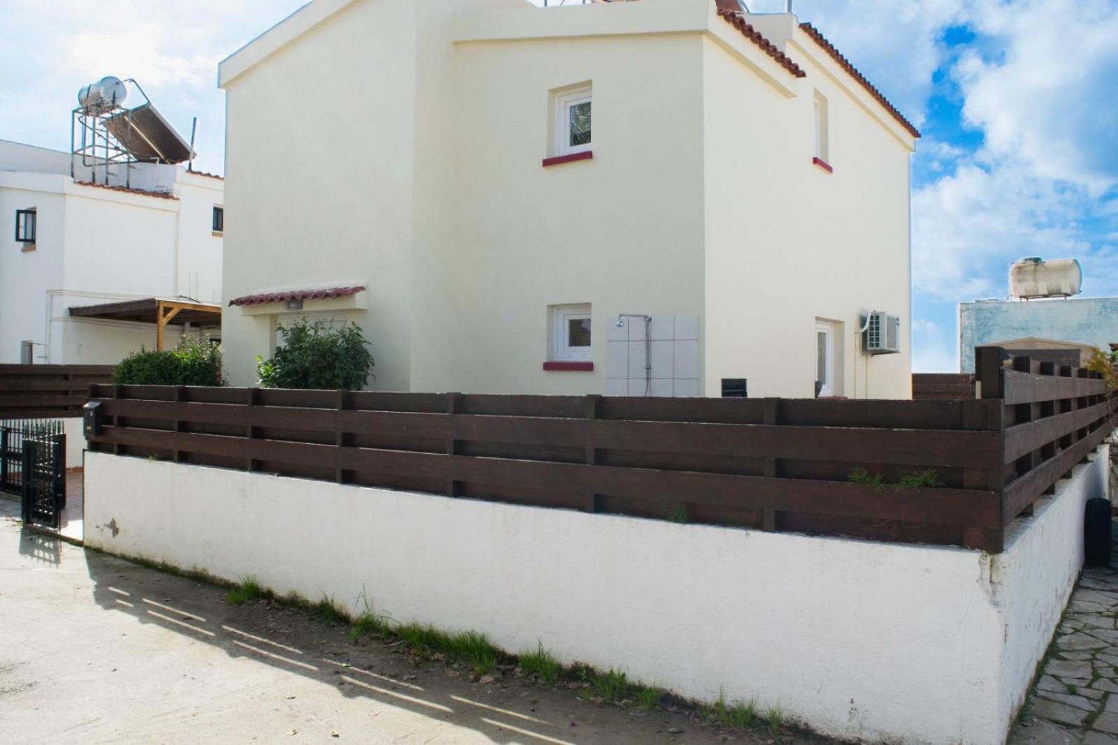 Merika Complex 1 Hou.32