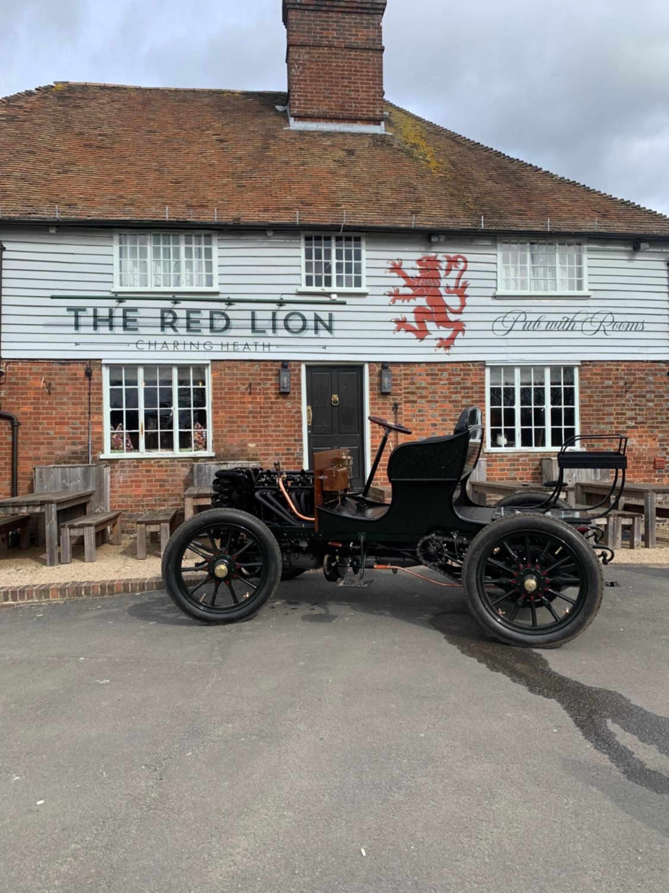 The Red Lion Charing Heath