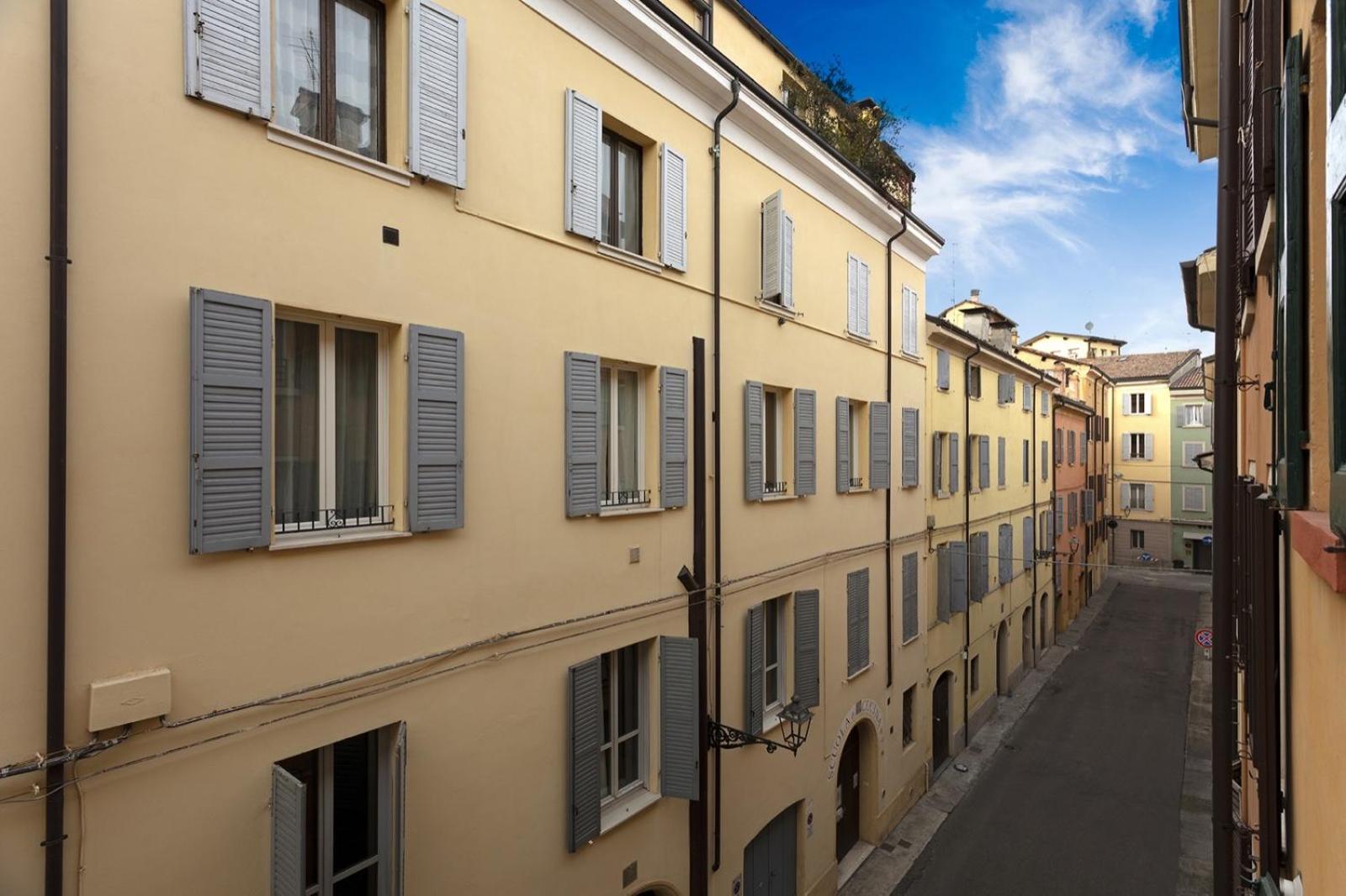 Rua Freda Apartments view 4