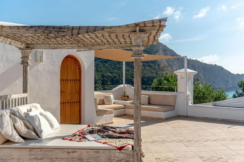 Beautiful Sea View Villa in Jondal