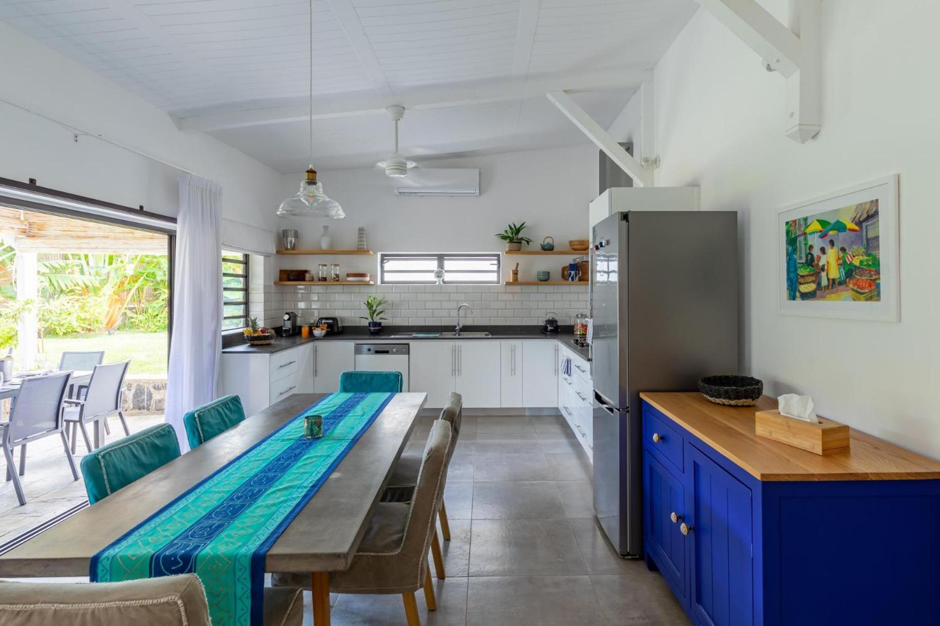 Charming 3-Bedroom Villa with Pool in Grand Baie view 4