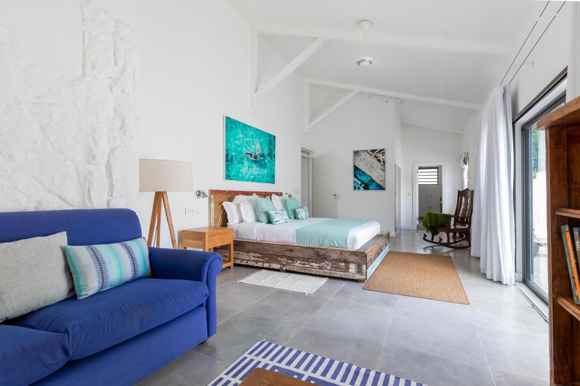 Charming 3-Bedroom Villa with Pool in Grand Baie view 5