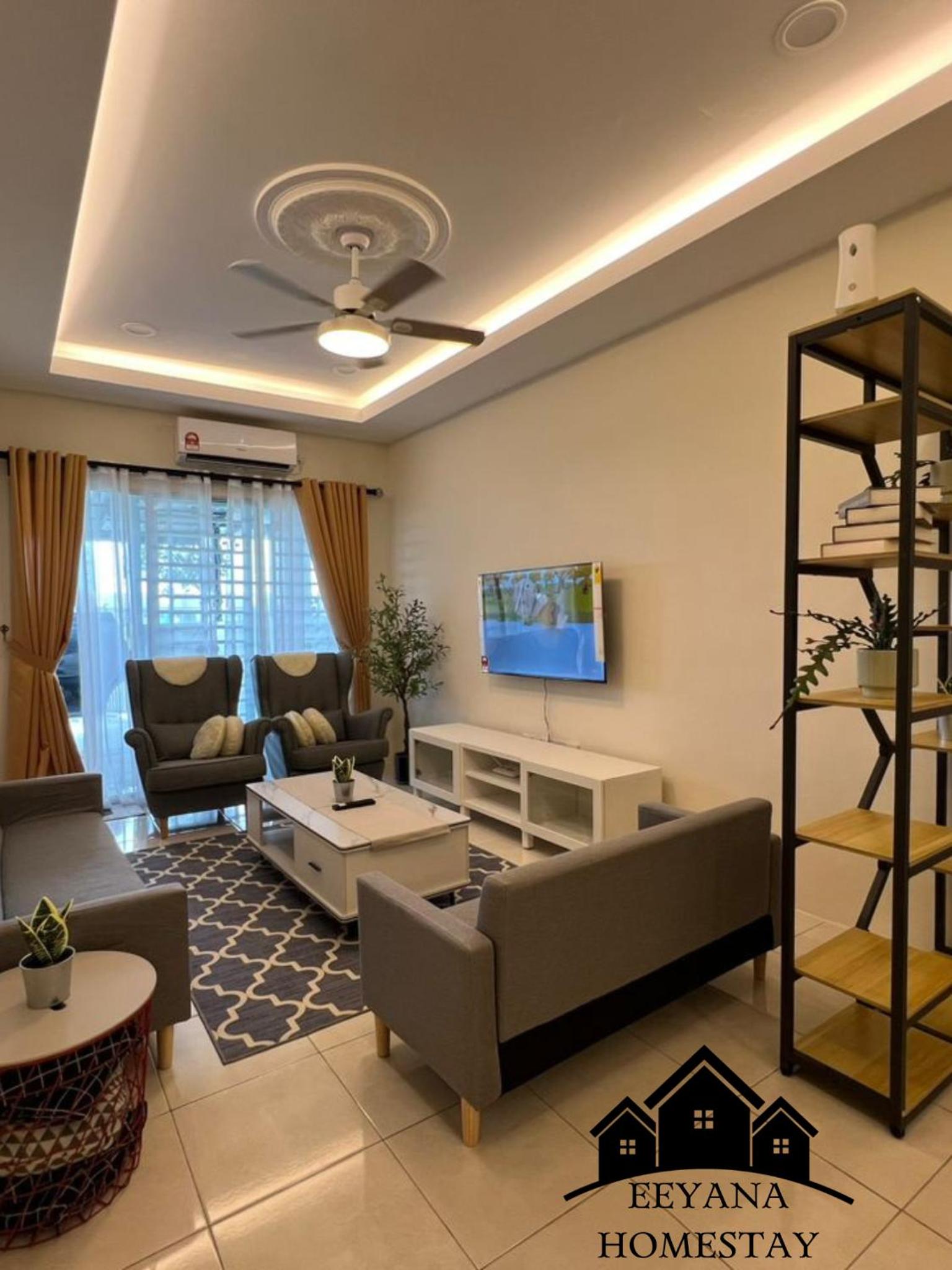 EEYANA HOMESTAY LAGENDA, TELUK INTAN photo 1
