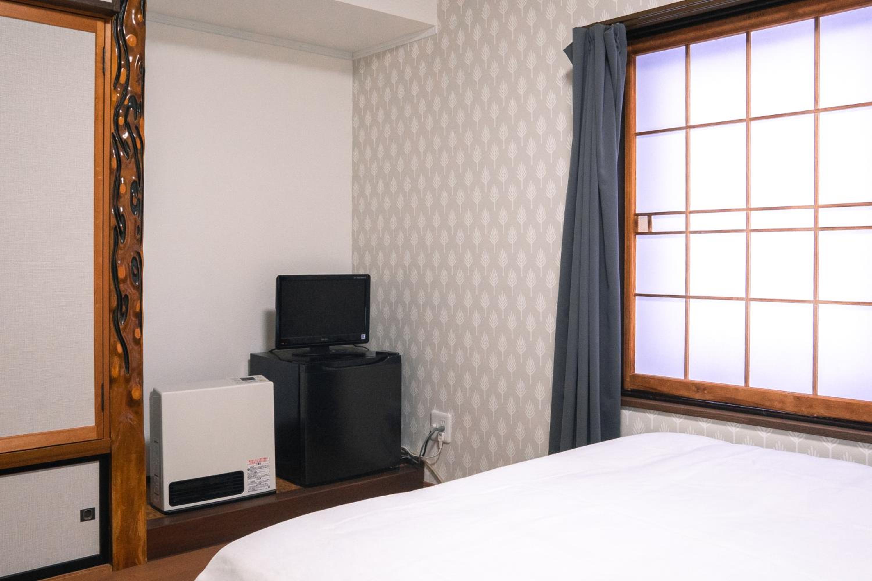 White Lodge Fukujuso
