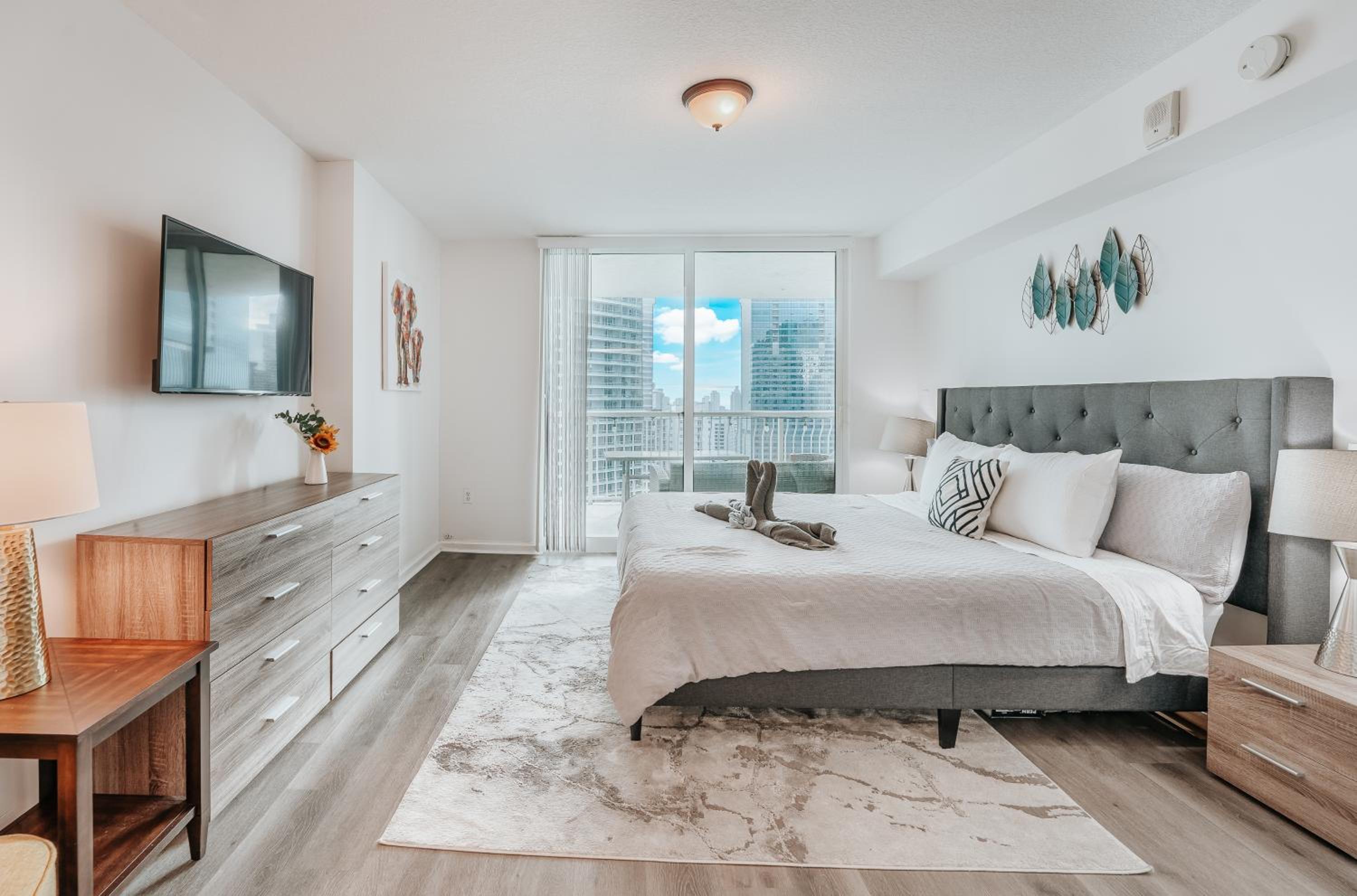 Bay Front Highrise Oasis in Brickell