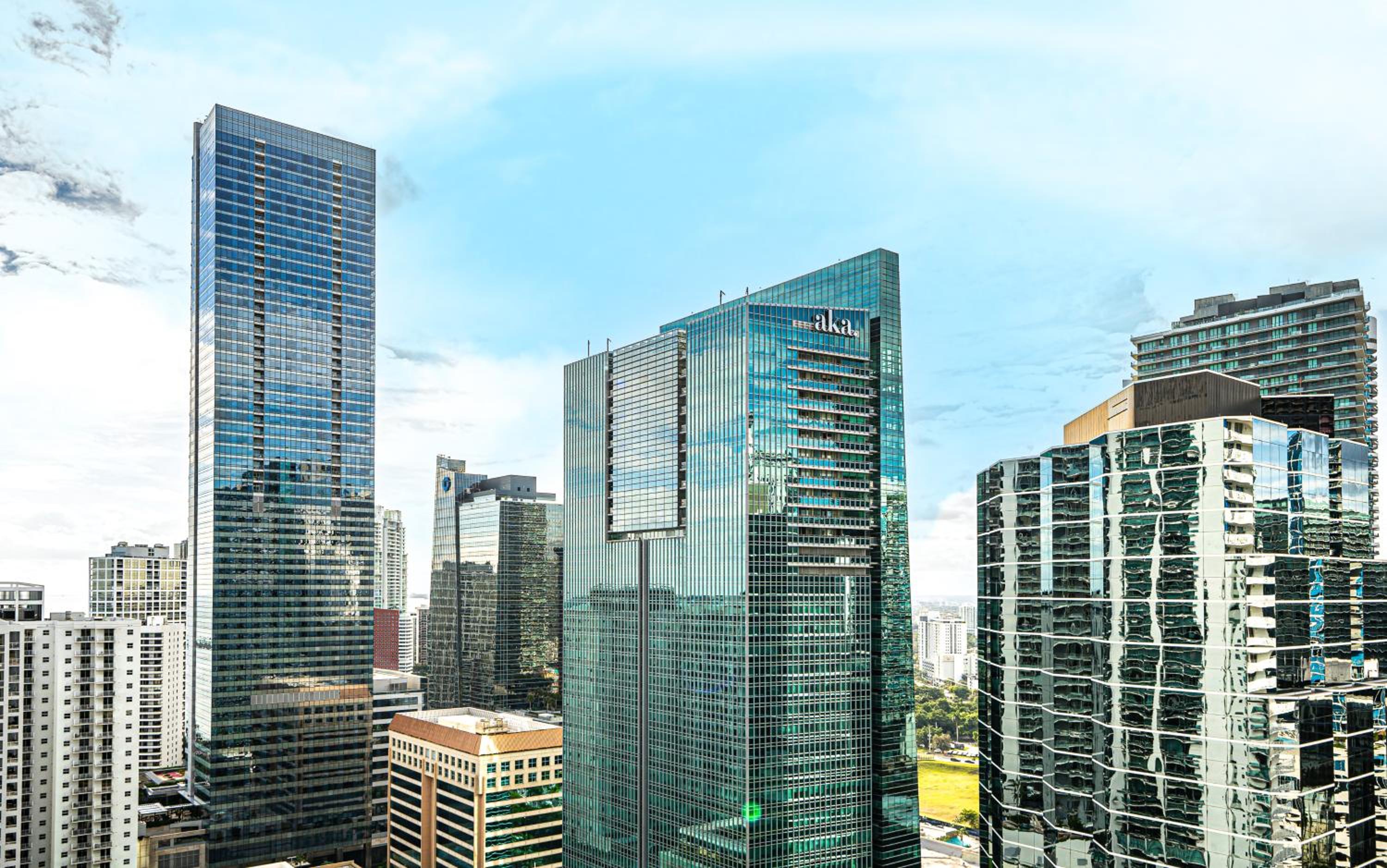 Bay Front Highrise Oasis in Brickell
