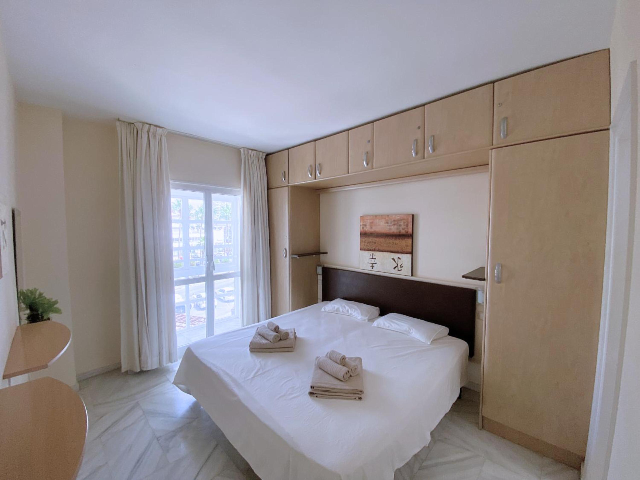 Benalmadena Harbour Penthouse with big terrace and sea view