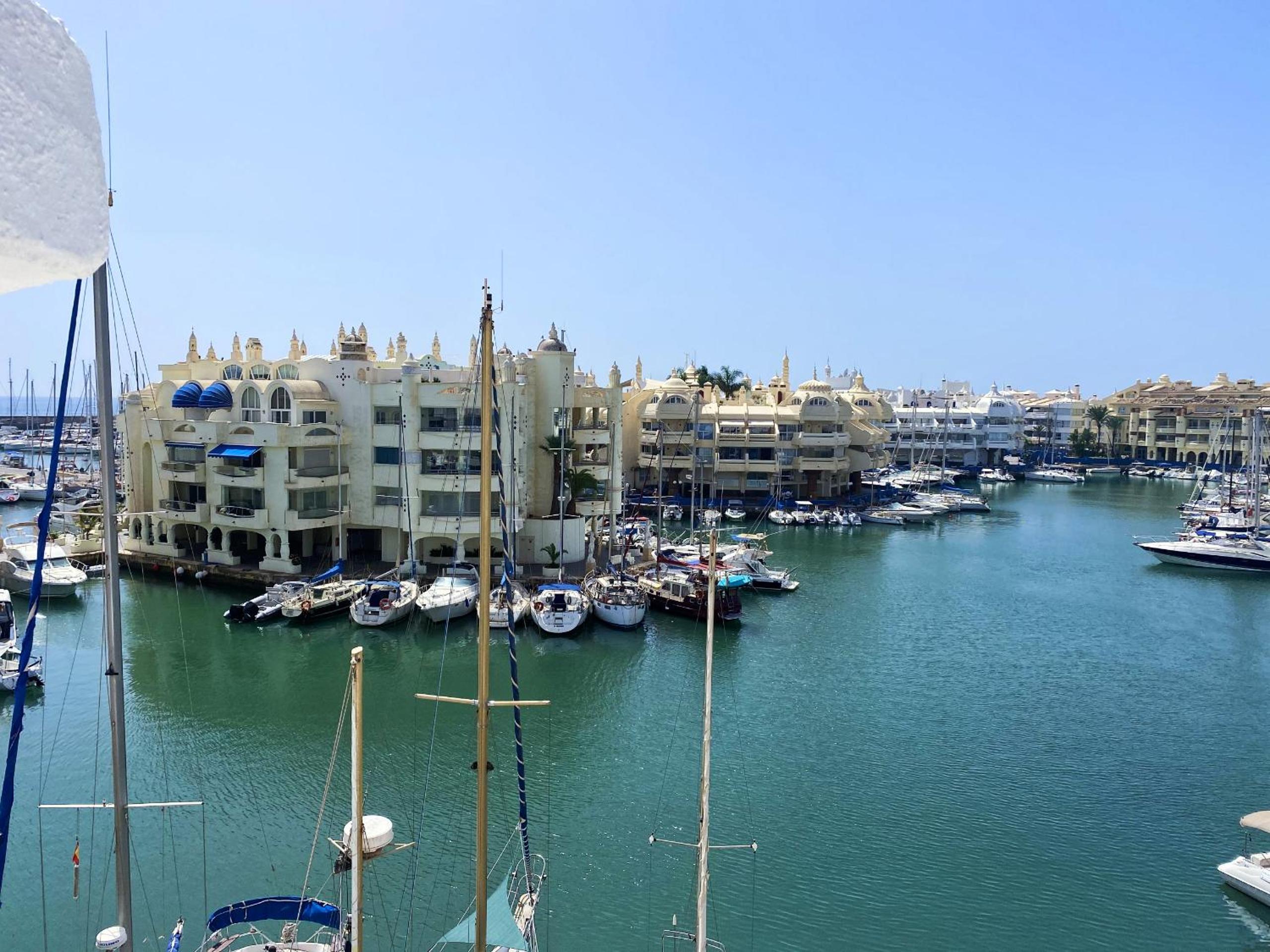 Benalmadena Harbour Penthouse with big terrace and sea view