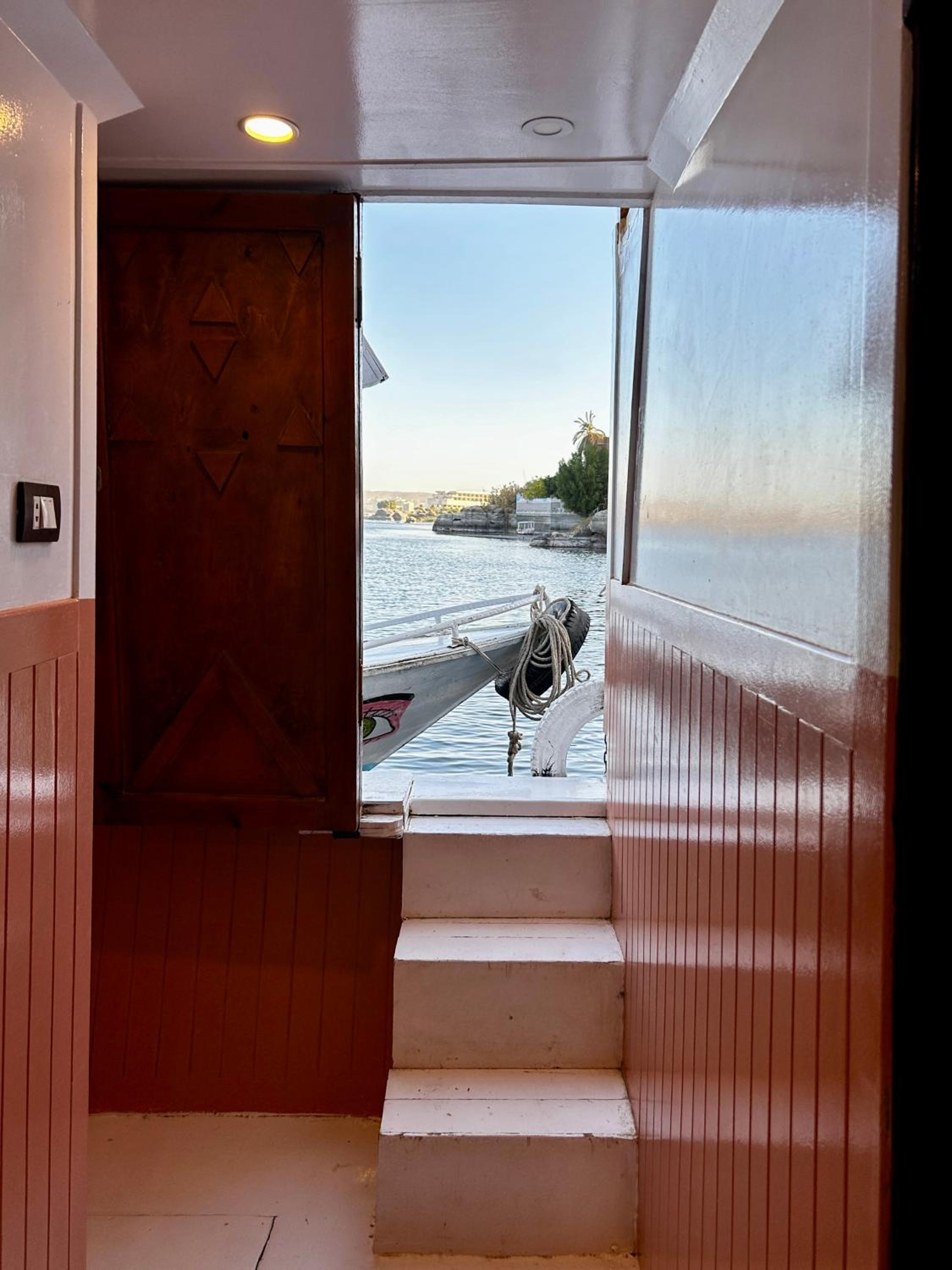 Houseboat Hotel and Nile Cruises Zainoba view 5