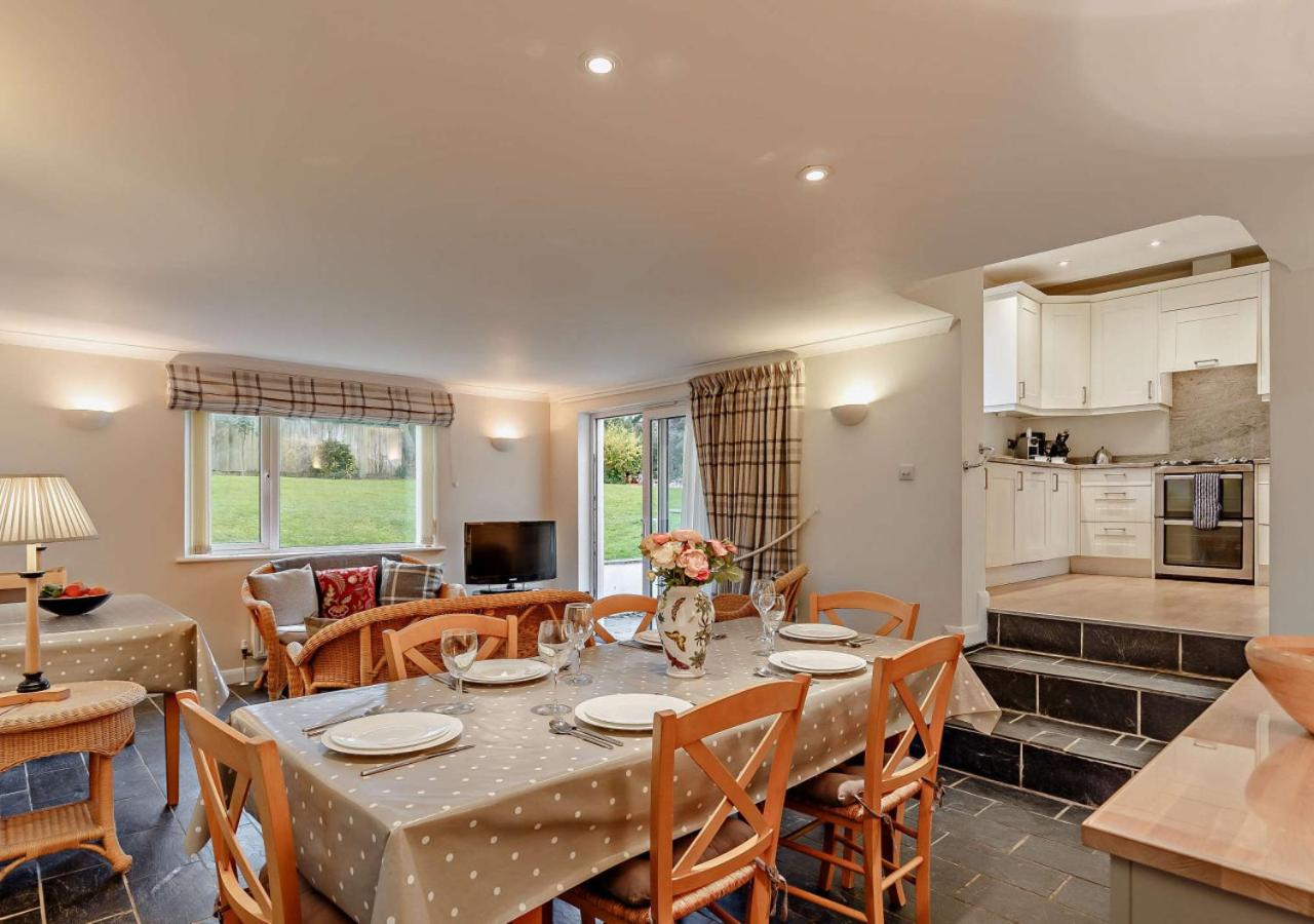 5 Bed in Padstow oc-p00051