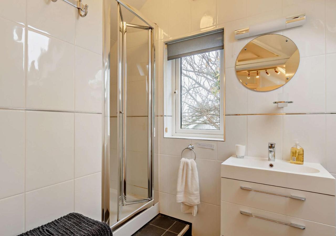5 Bed in Padstow oc-p00051