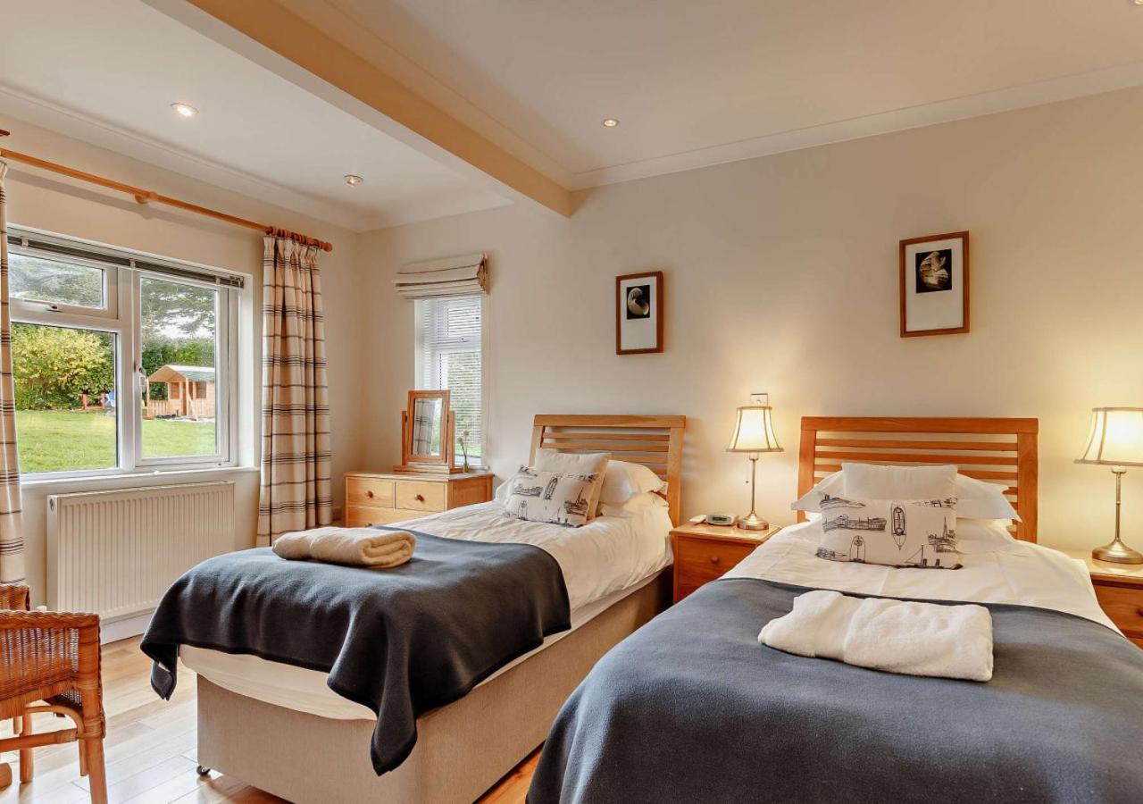 5 Bed in Padstow oc-p00051
