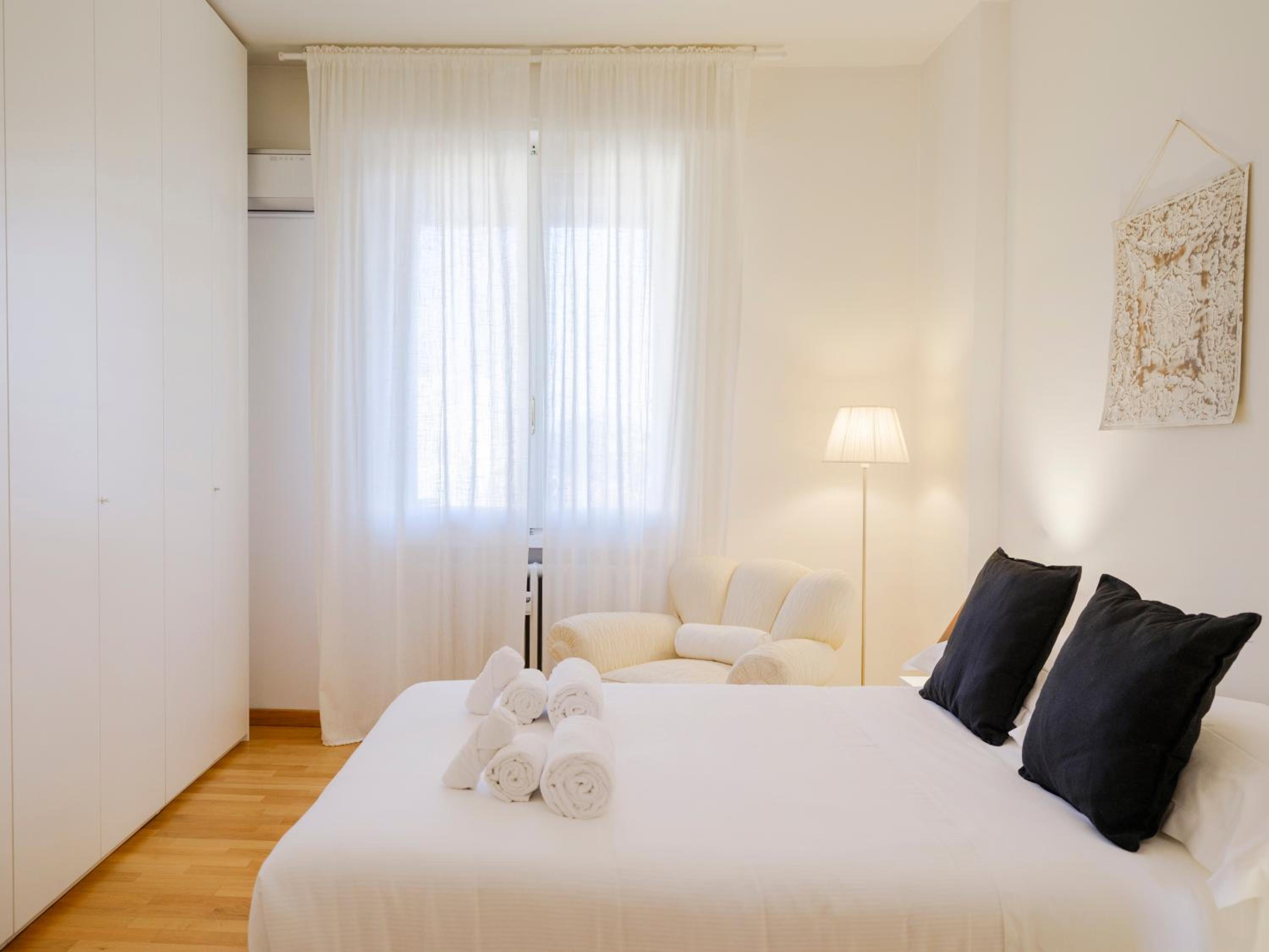 Casa Ari - Bright and spacious flat with terrace