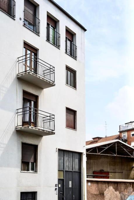People Apartment in Milan (San Raffaele Hospital)
