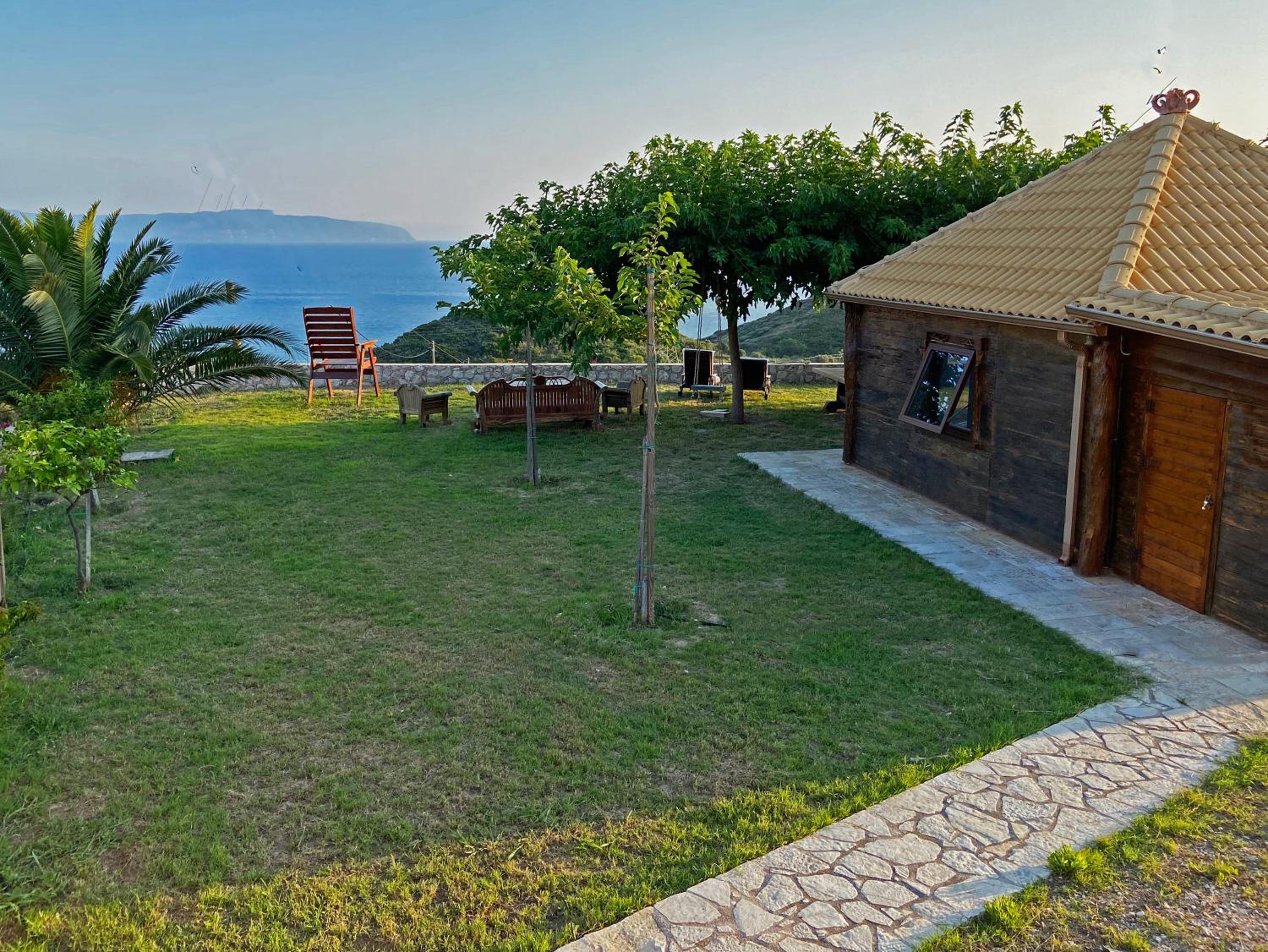 Panoramic Sea View Wooden Cottage Ratzakli, Kefalonia