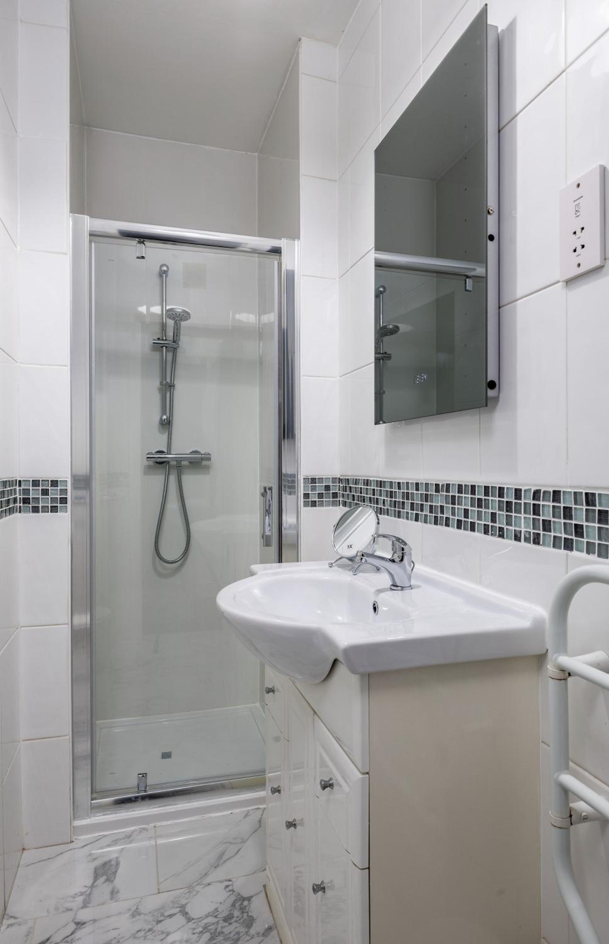 South Inch Apartment