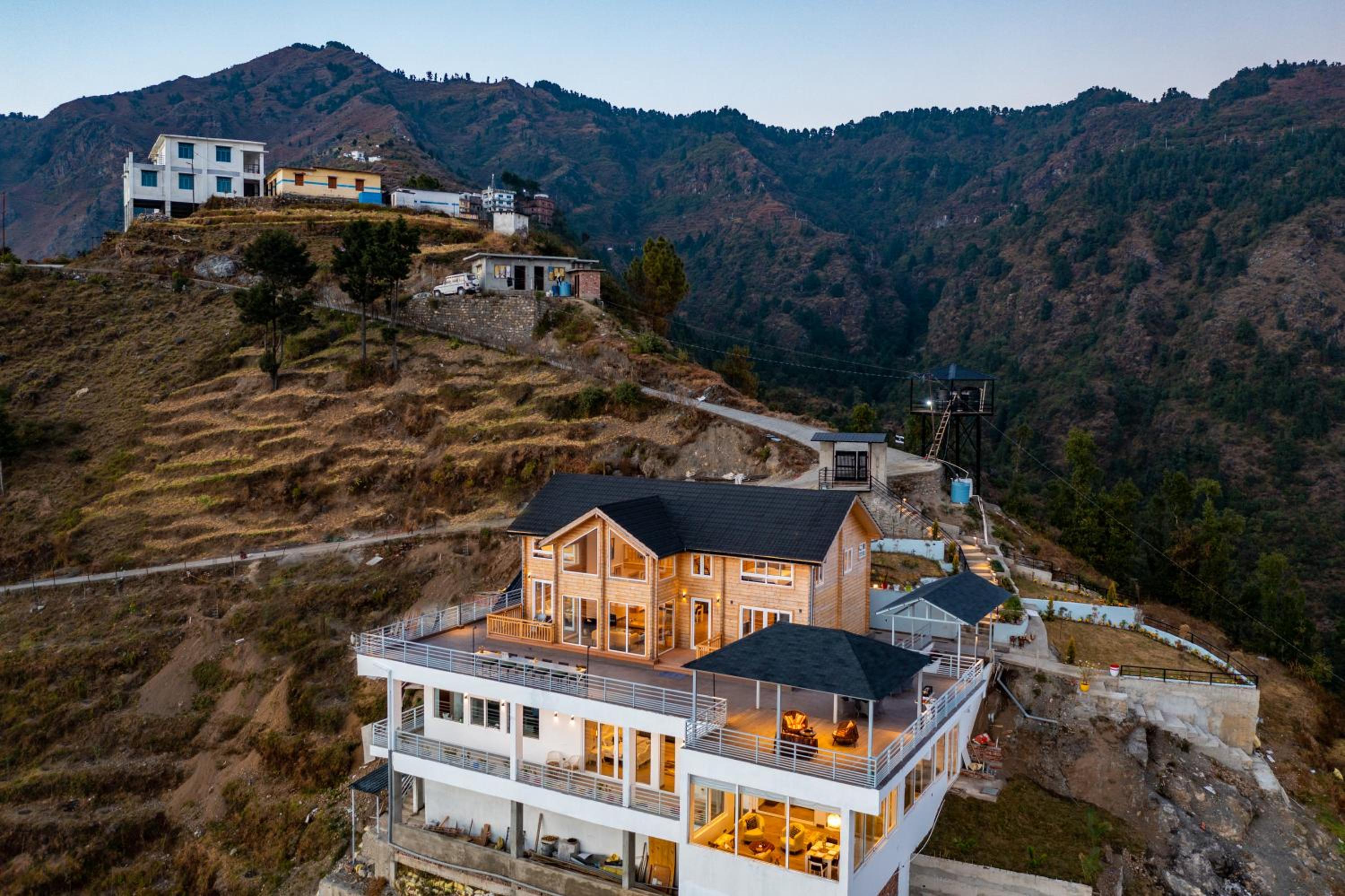 amã Stays & Trails Soul Storries - A Luxury Wellness Estate, Mussoorie view 2