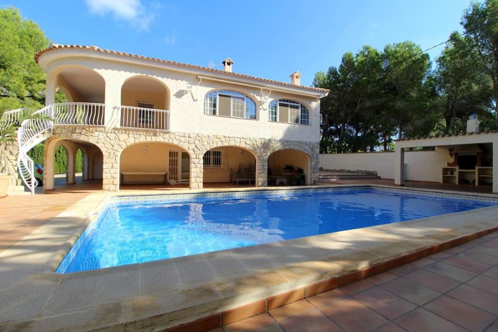 Villa con piscina en Altea