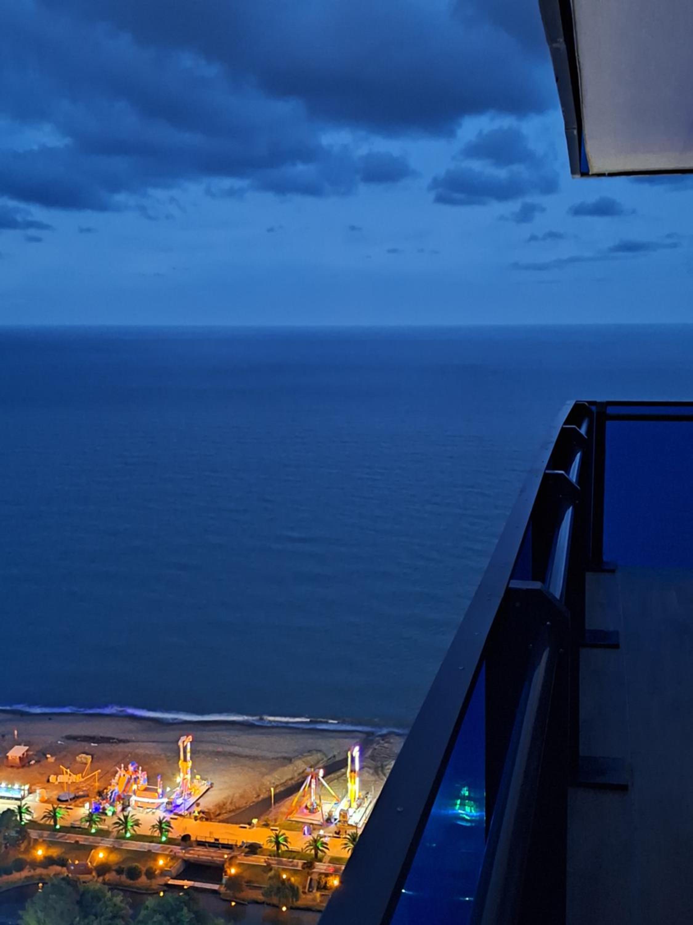 Lexmary Sea View view 5