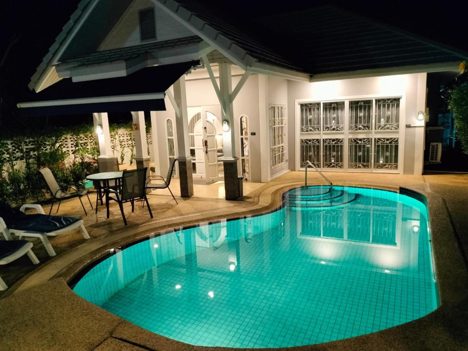 Beautiful Villa with private pool in Cha-Am view 3
